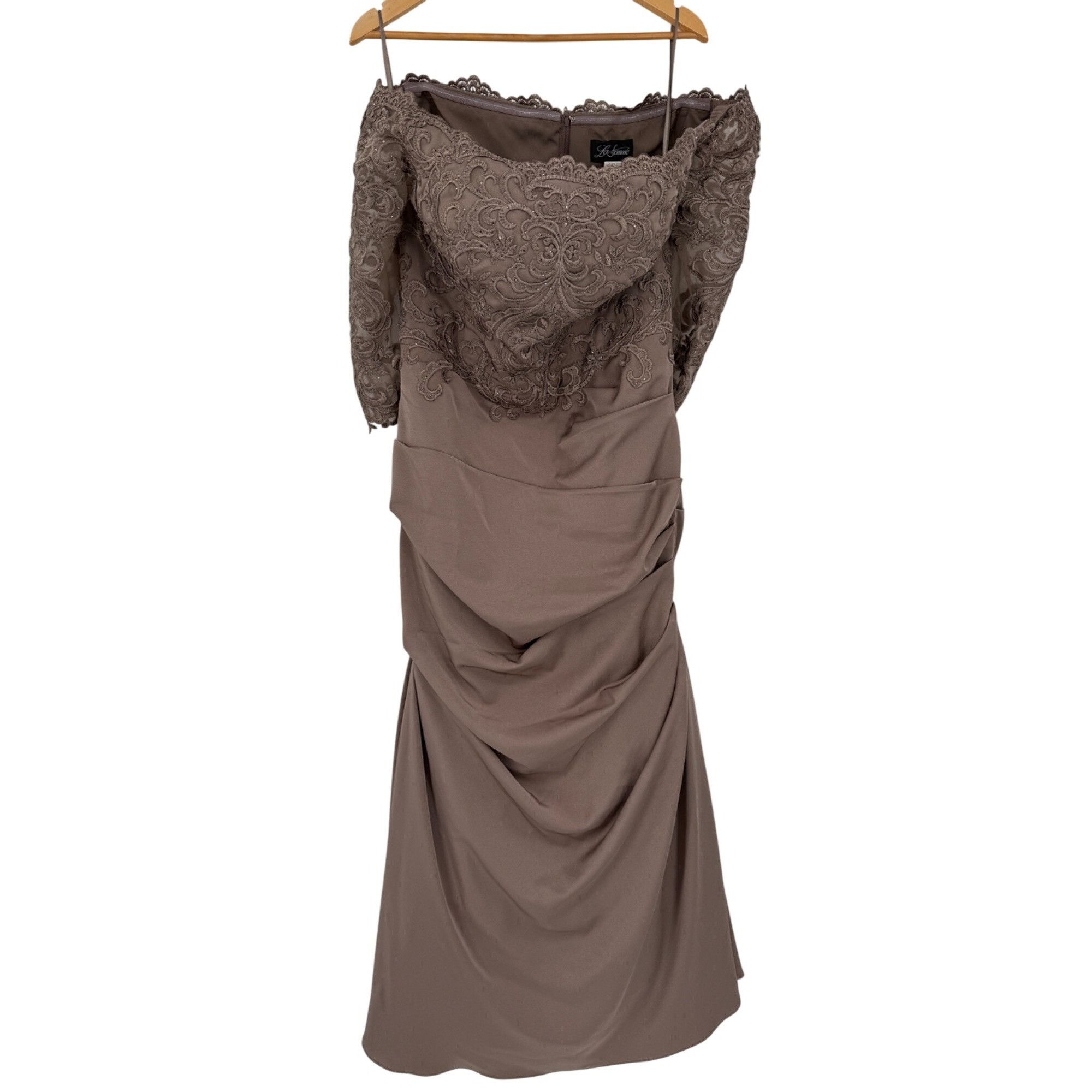 Other La Femme Off-The-Shoulder Gown With Lace Bodice & Satin Skir Size XL / US 12-14 / IT 48-50 - 8 Thumbnail