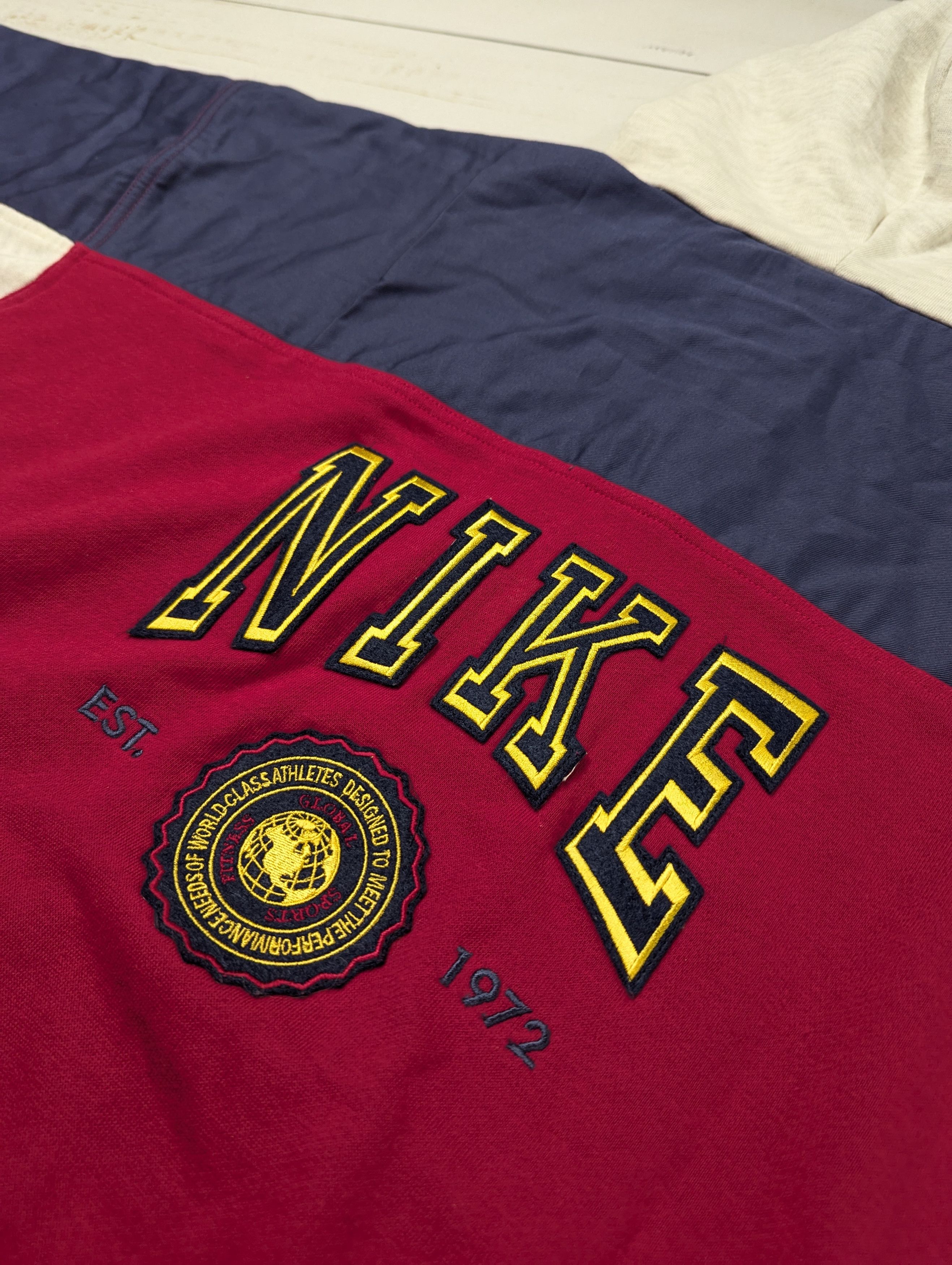 Nike Nike vintage 1980 big logo spell out hoodie size XL Size US XL / EU 56 / 4 - 3 Thumbnail