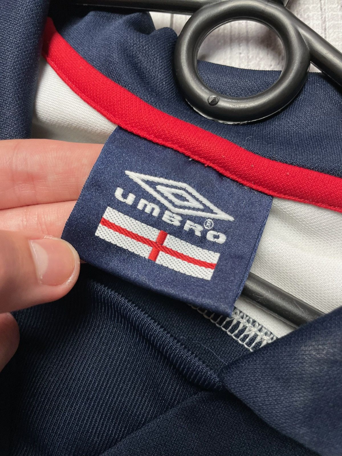 Umbro × Vintage Vintage England Umbro soccer jersey size L big logo Size US L / EU 52-54 / 3 - 4 Thumbnail