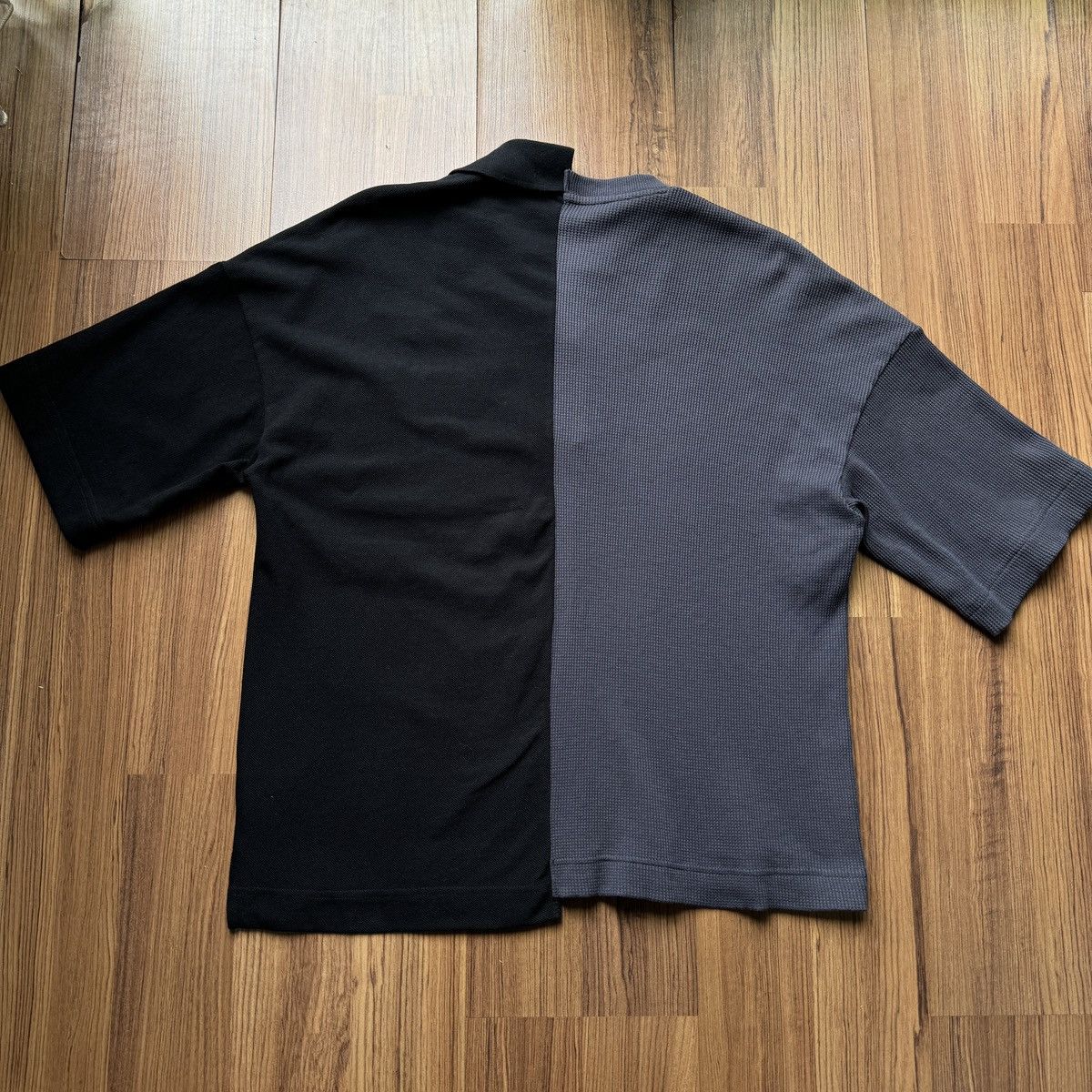 Maison MIHARA YASUHIRO 23x26 MIHARAYASUHIRO MMY Good inspiration GU polo split tee Size US S / EU 44-46 / 1 - 5 Thumbnail