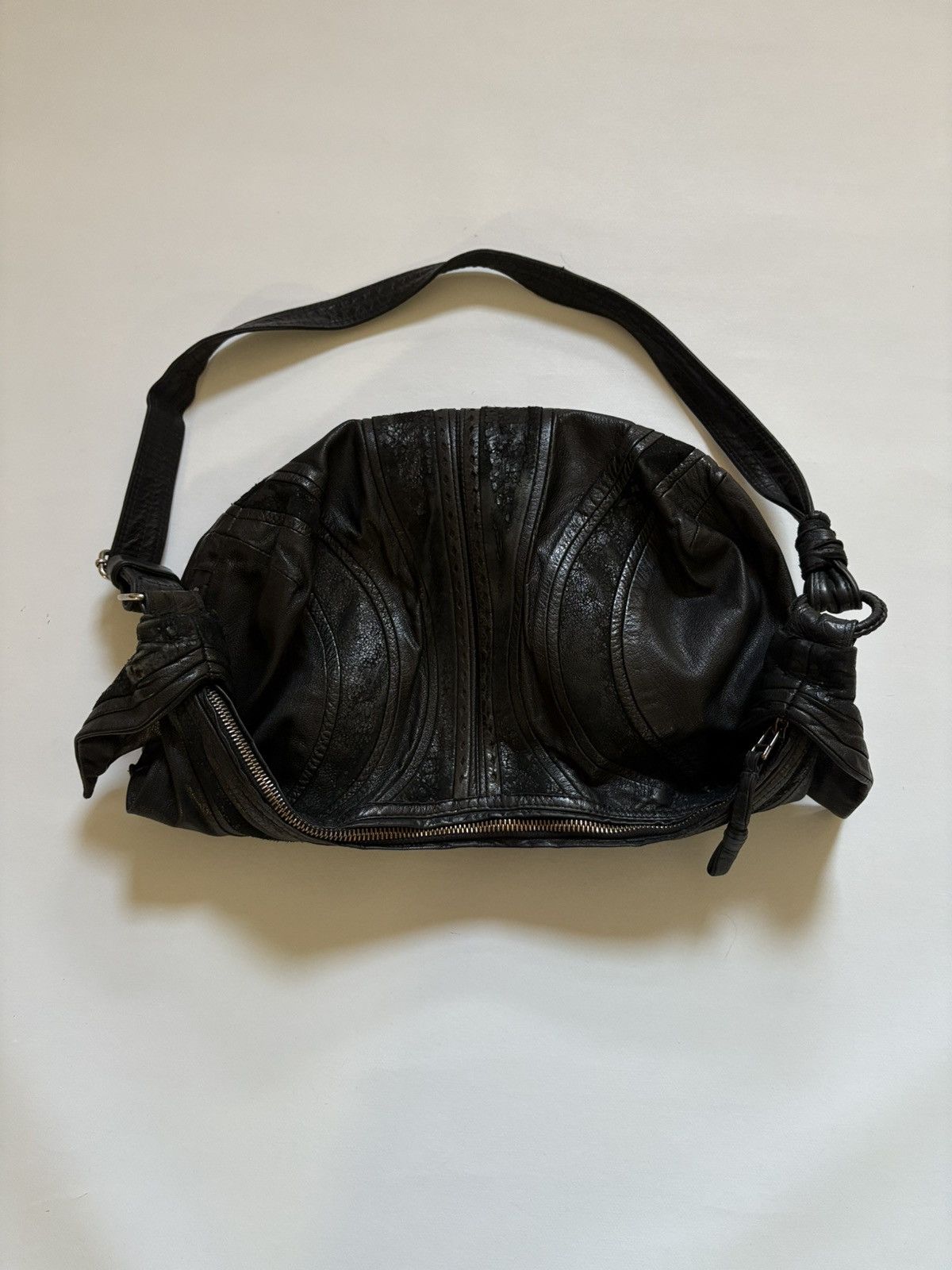 KMRii Vintage 2000s Kmrii Studded Leather Shoulder Bag Size ONE SIZE - 5 Thumbnail