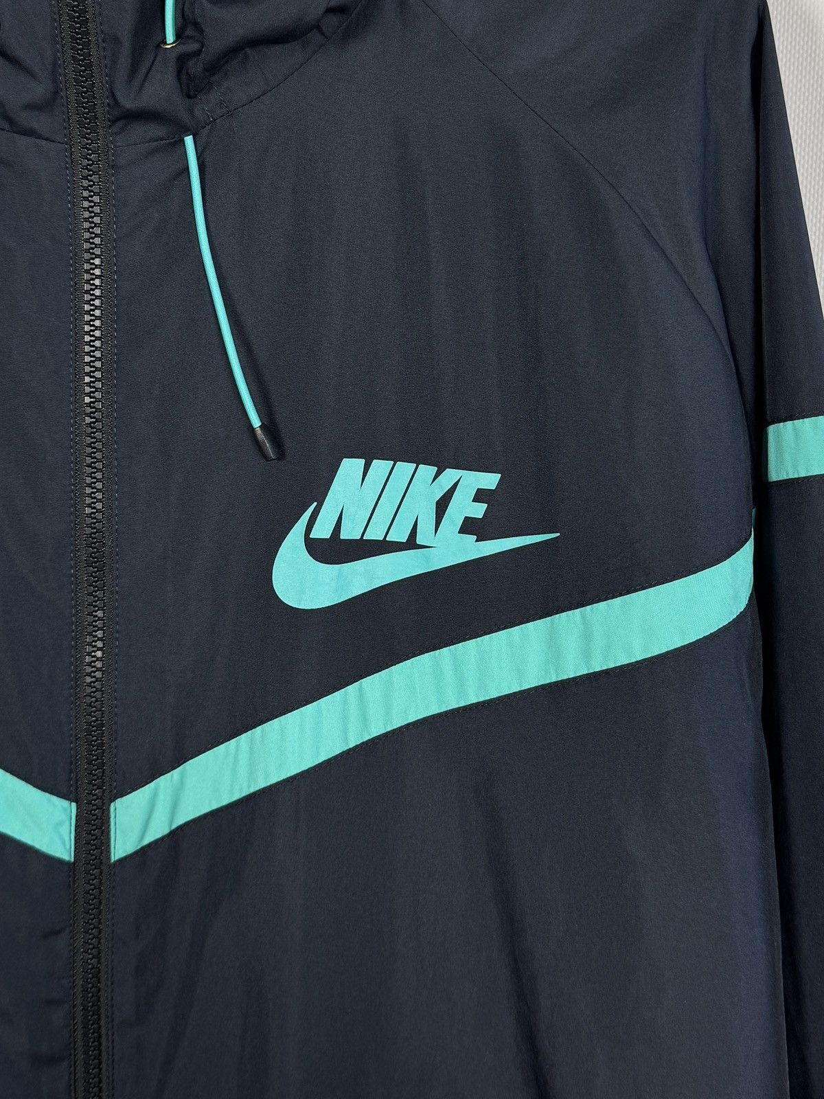 Nike Men’s Nike Windrunner Full Zip Hooded Jacket Sportswear XXL Size US XXL / EU 58 / 5 - 6 Thumbnail