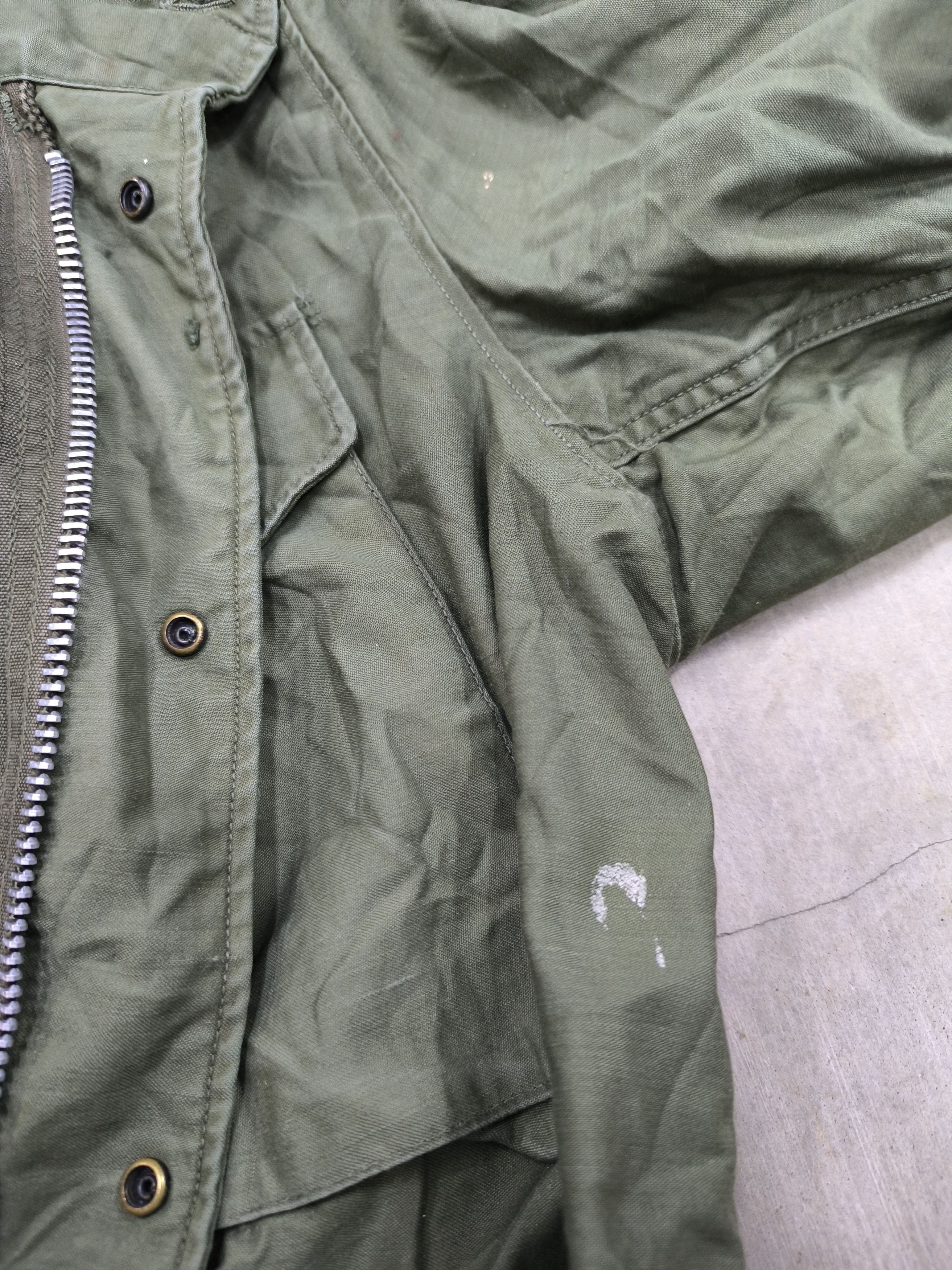 Vintage 60s 2nd pattern Vietnam war era M65 field jacket Size US XL / EU 56 / 4 - 6 Thumbnail