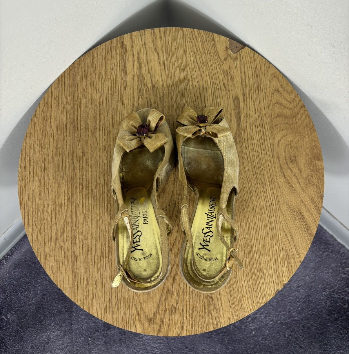 Vintage Yves Saint Laurent Vintage Gold Silk Satin Slingback Heels Size US 7.5 / IT 37.5 - 15 Thumbnail