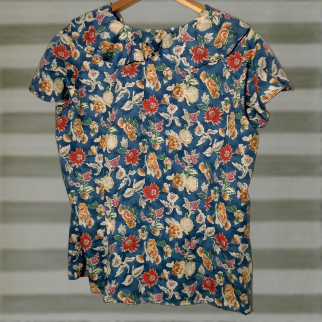 Chaps Chaps Blouse Women 16W Blue Floral Linen Blend Ruffled Button Flutter Sleeve Size XXL / US 16-18 / IT 52-54 - 1 Thumbnail