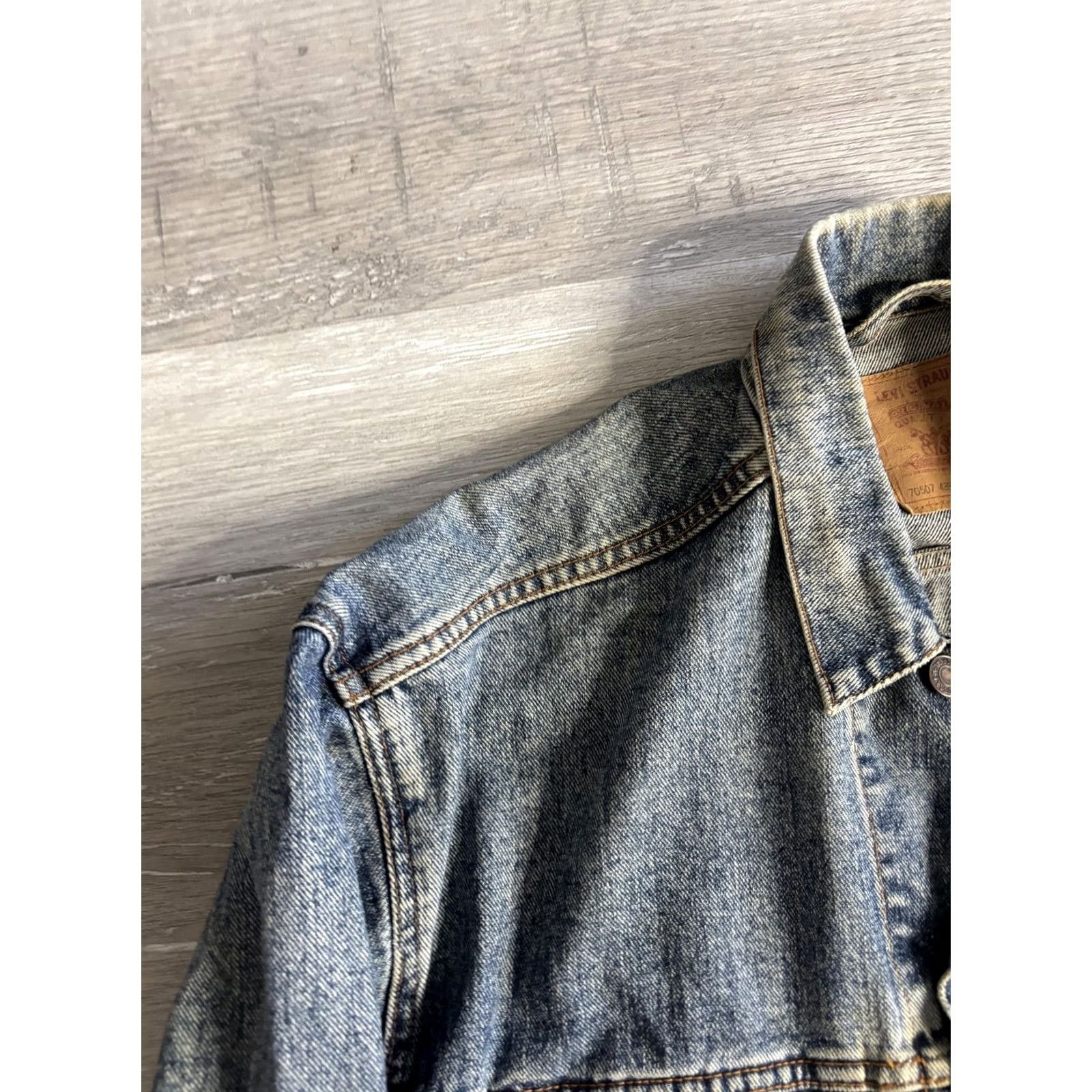 Levi's Levi's Denim Jacket Mens Medium Blue Trucker Button Front Pockets 70507 4890 Size US M / EU 48-50 / 2 - 2 Thumbnail
