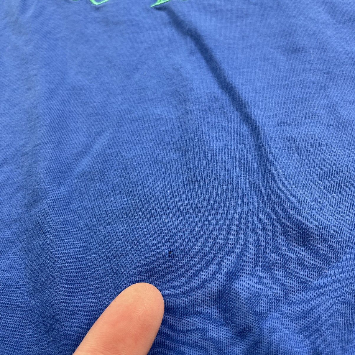 Moschino Love Moschino Embroidered Blue T-shirt mens size XL Colorful Size US XL / EU 56 / 4 - 2 Thumbnail