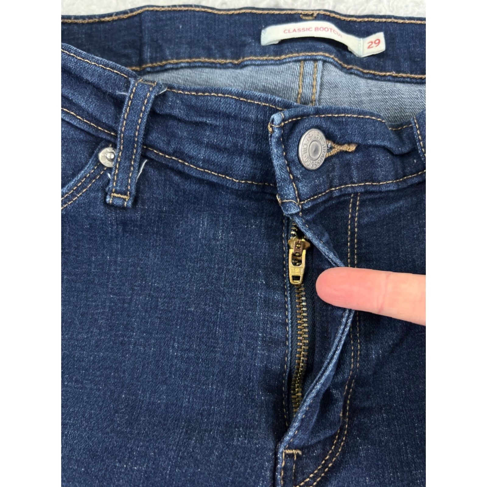 Levi's Levi's Jeans Womens 29 Blue Denim Bootcut 5-Pocket Stretch Classic Regular 28x27 Dark Blue Jeans Womens Mens Size 29" - 5 Thumbnail