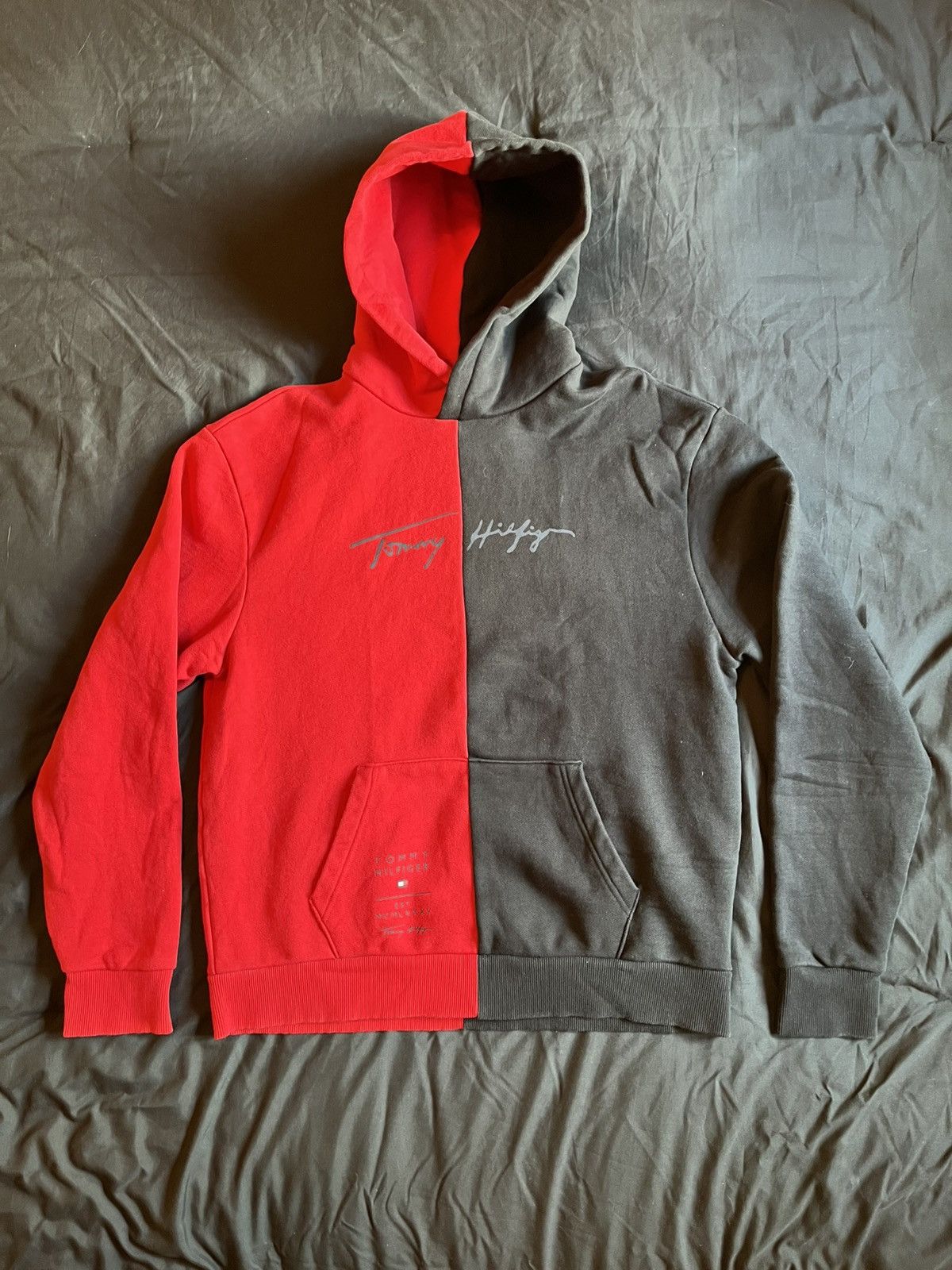 Tommy Hilfiger Tommy Hilfiger Split Hoodie Size US XL / EU 56 / 4 - 1 Thumbnail