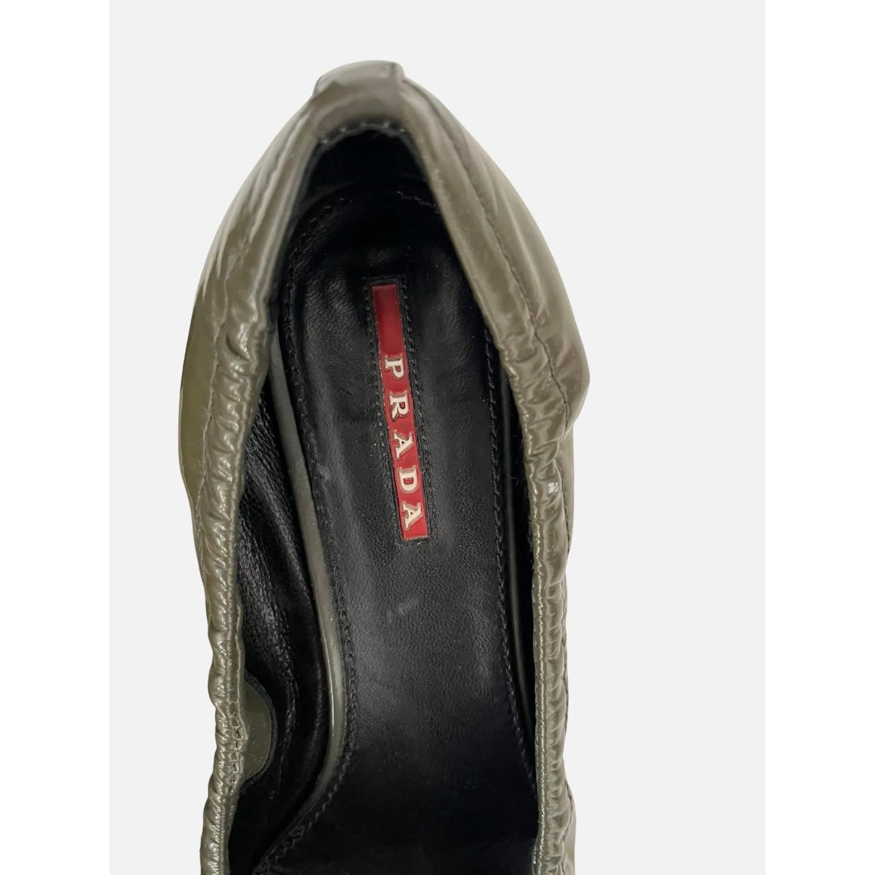 Prada PRADA size EU37 olive patent leather shoes with bow in very Size US 7 / IT 37 - 5 Thumbnail