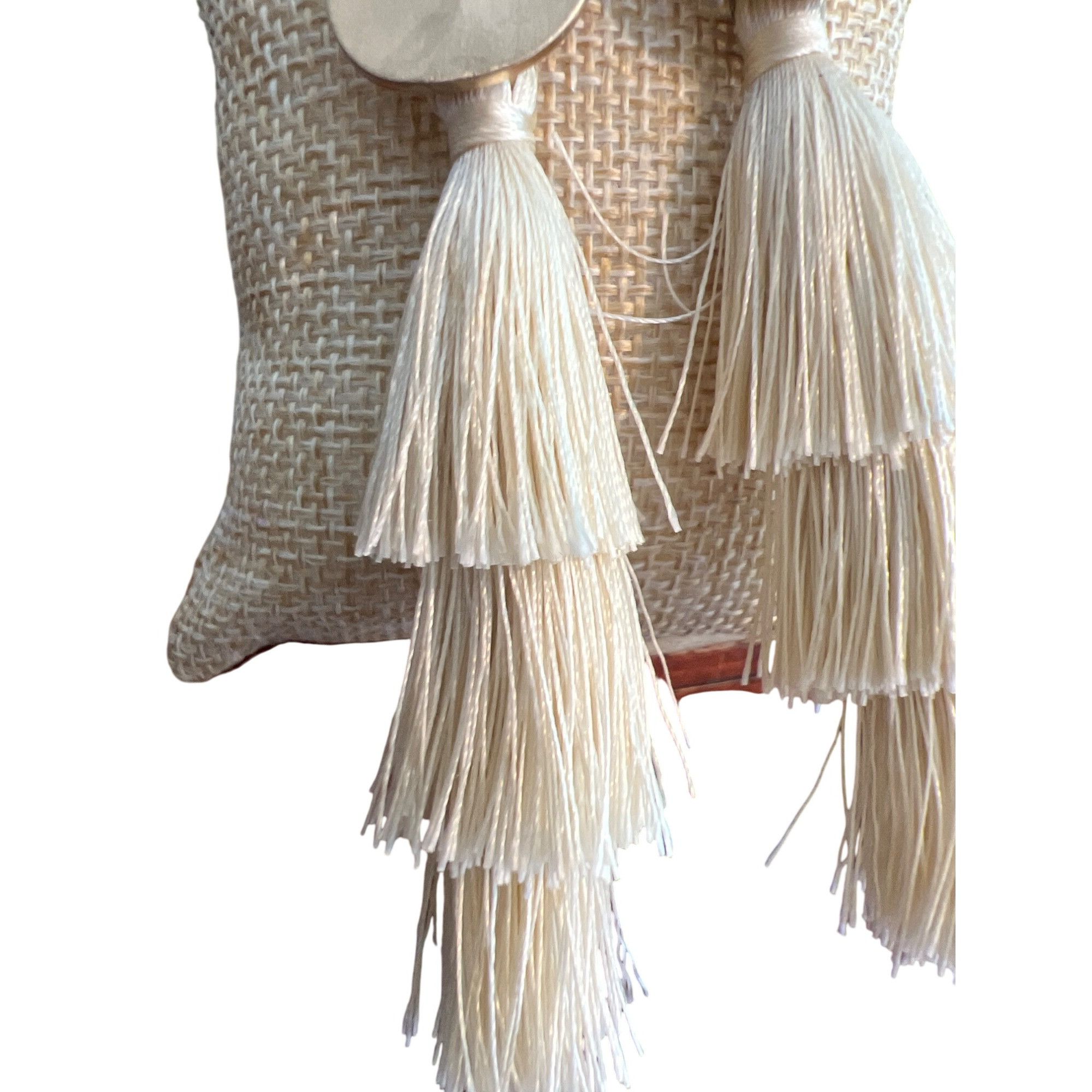 Other 3 Tiered Tassel Earrings Gold Tone Disc Cream Thread Stateme Size ONE SIZE - 2 Thumbnail