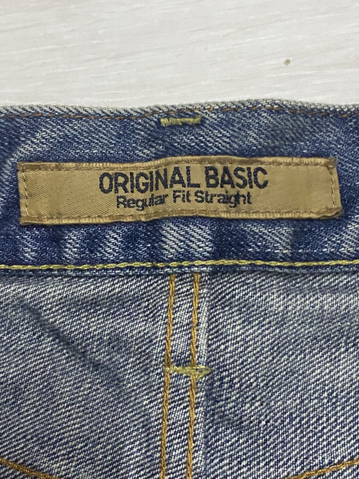 Japanese Brand Vintage Japanese Uniqlo Faded Wash Distressed Loose Jeans Size US 32 / EU 48 - 12 Thumbnail