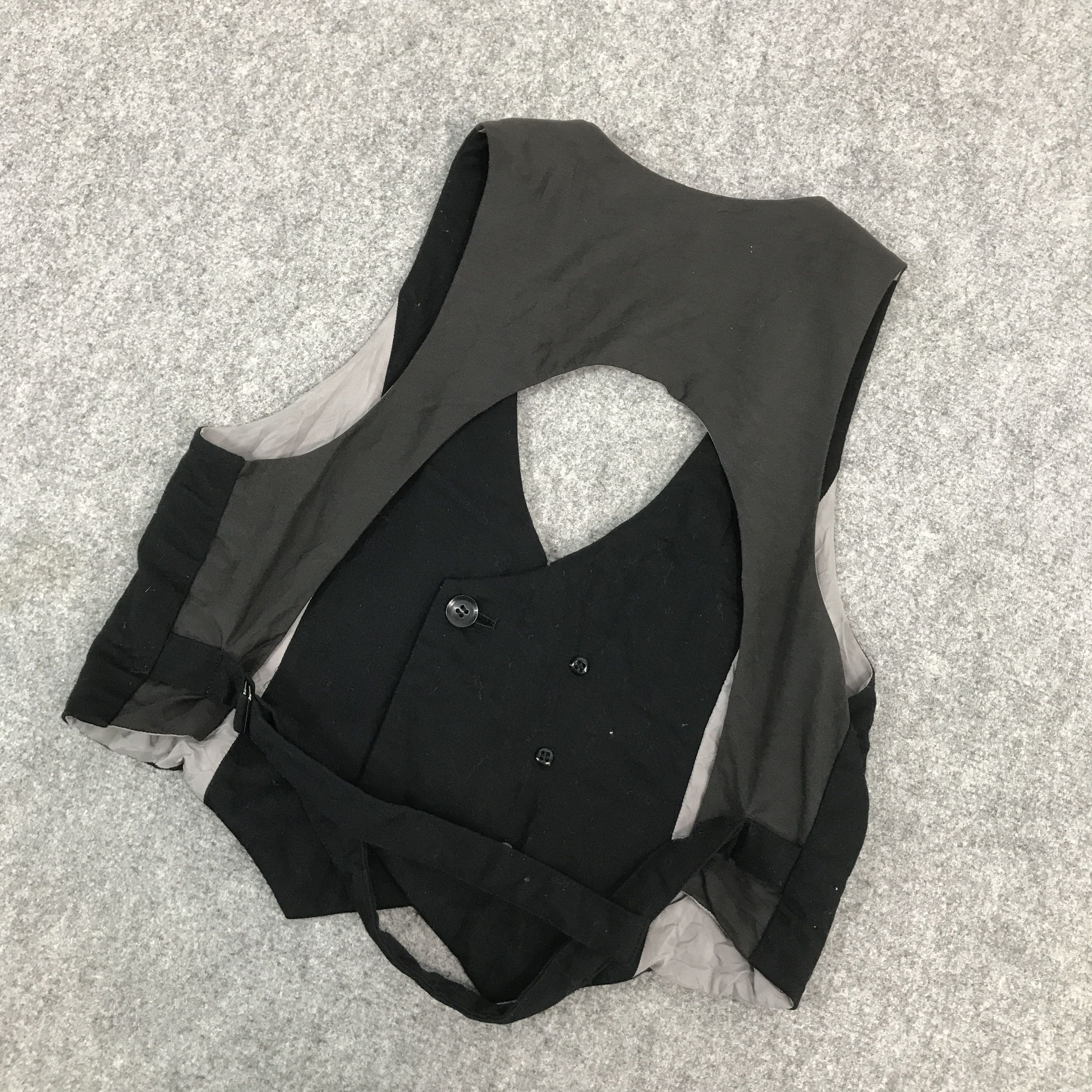 Y's × Y's for Men × Yohji Yamamoto YS YOHJI YAMAMOTO FIT VESTS FASHION Size US S / EU 44-46 / 1 - 6 Thumbnail