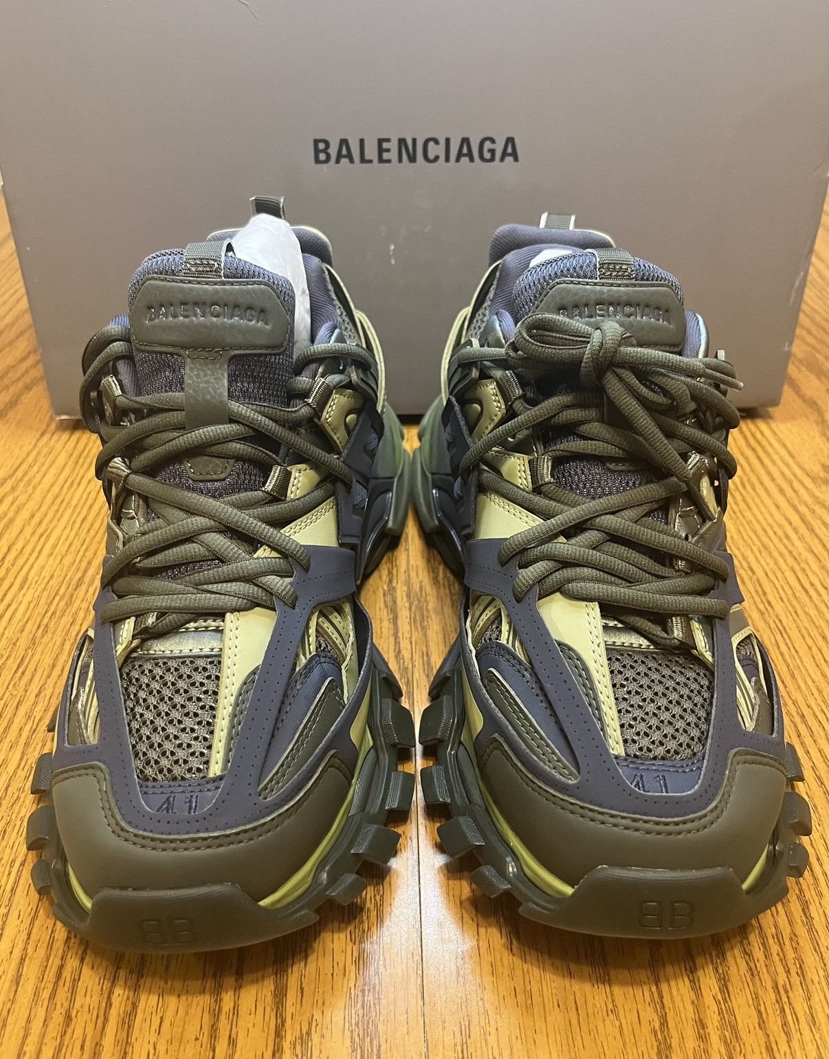 Balenciaga Balenciaga Track Sneaker (Green/Navy) Size US 8 / EU 41 - 2 Thumbnail