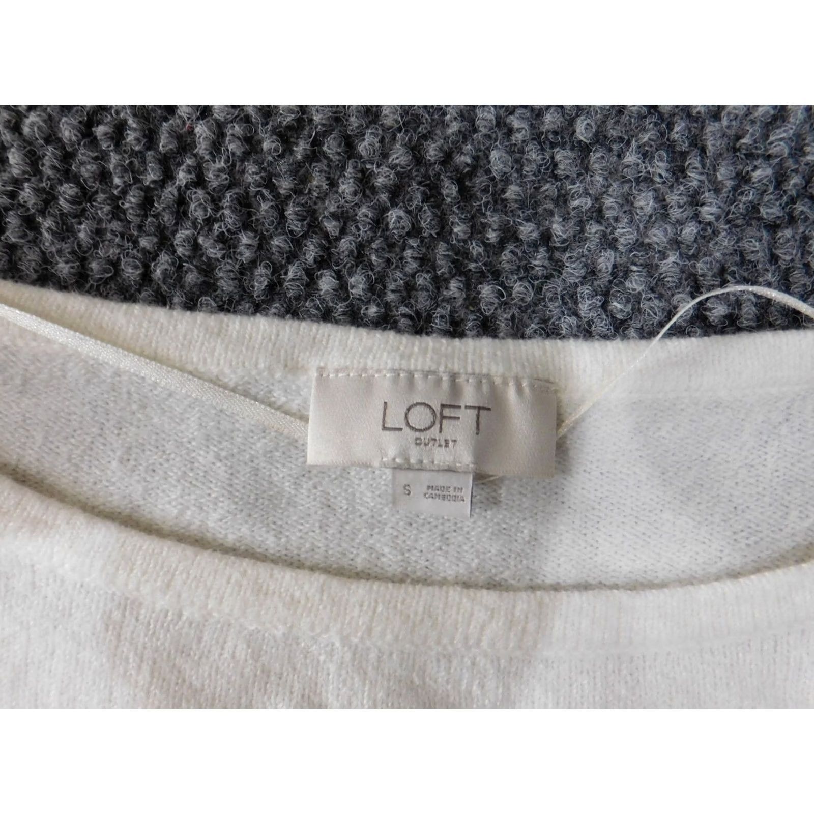 Loft LOFT Sweater Pullover White Small Womens Crew Neck Knit Rib Stretch Regular Casual Long Sleeve Button Knit Solid Modern Designer Fall Winter Spring Size S / US 4 / IT 40 - 5 Thumbnail