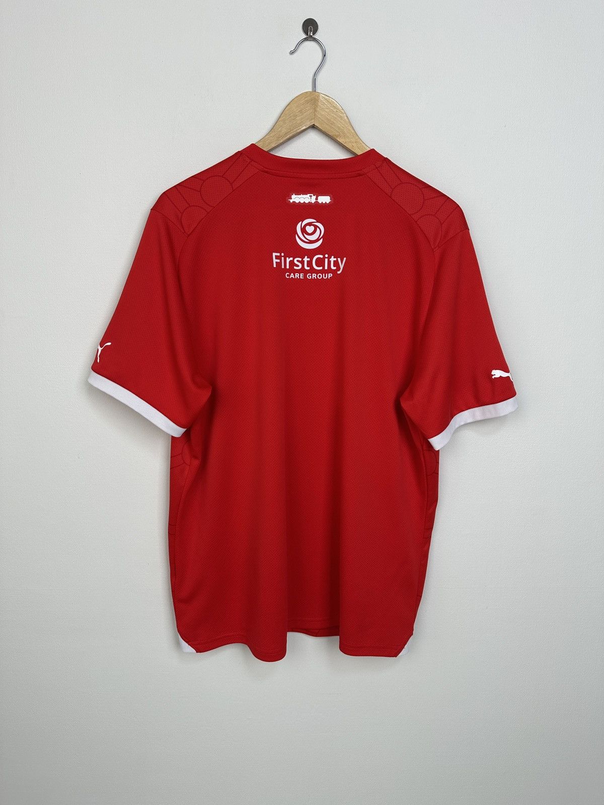 Puma SWINDON TOWN 23/24 PUMA Home Football Shirt Soccer Jersey XL Size US XL / EU 56 / 4 - 2 Thumbnail