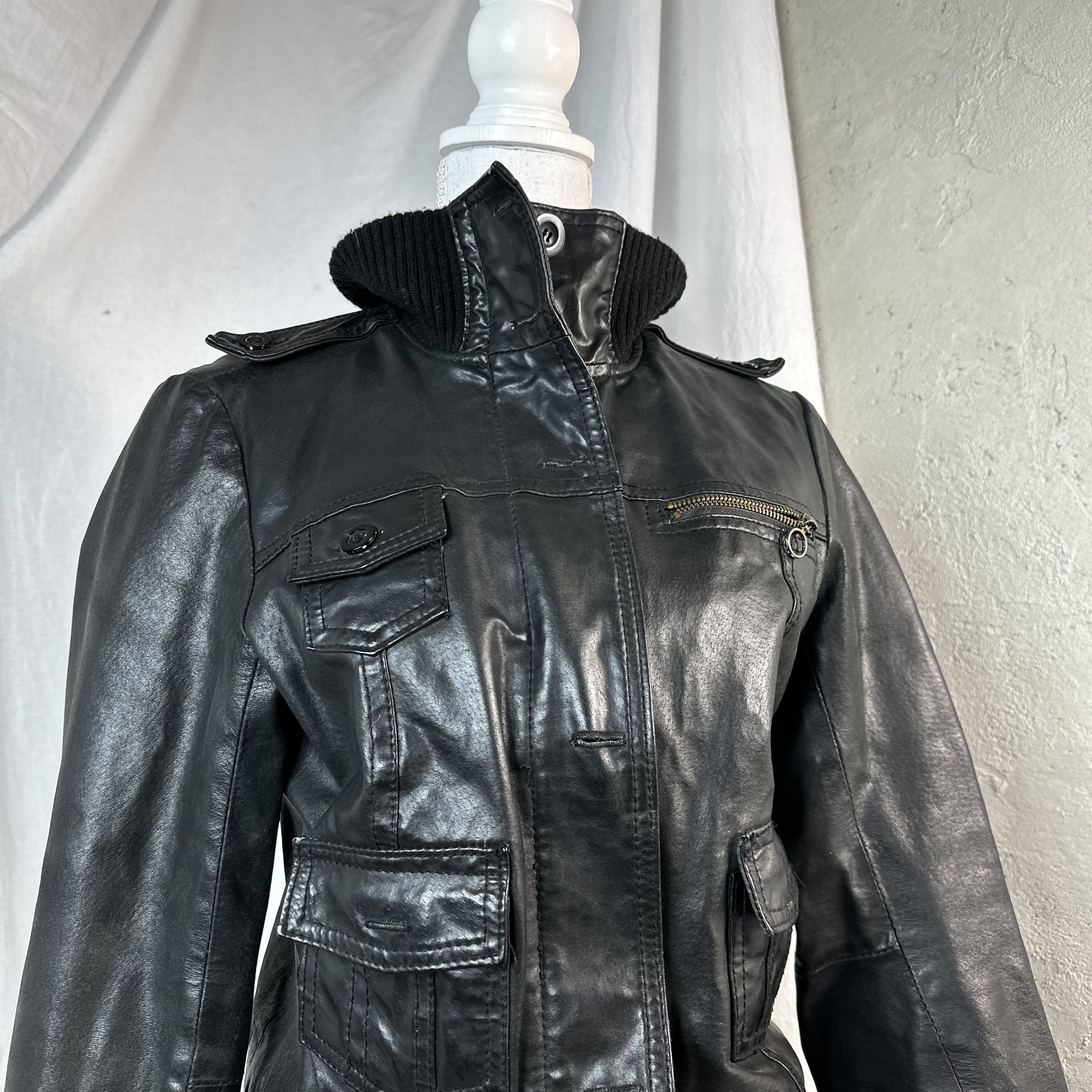 Vintage Vintage Moto Leather Jacket Size US M / EU 48-50 / 2 - 5 Thumbnail