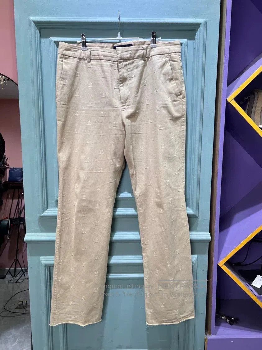 Louis Vuitton Louis Vuitton Men's Logo Straight Casual Pants. Size US 35 - 1 Thumbnail