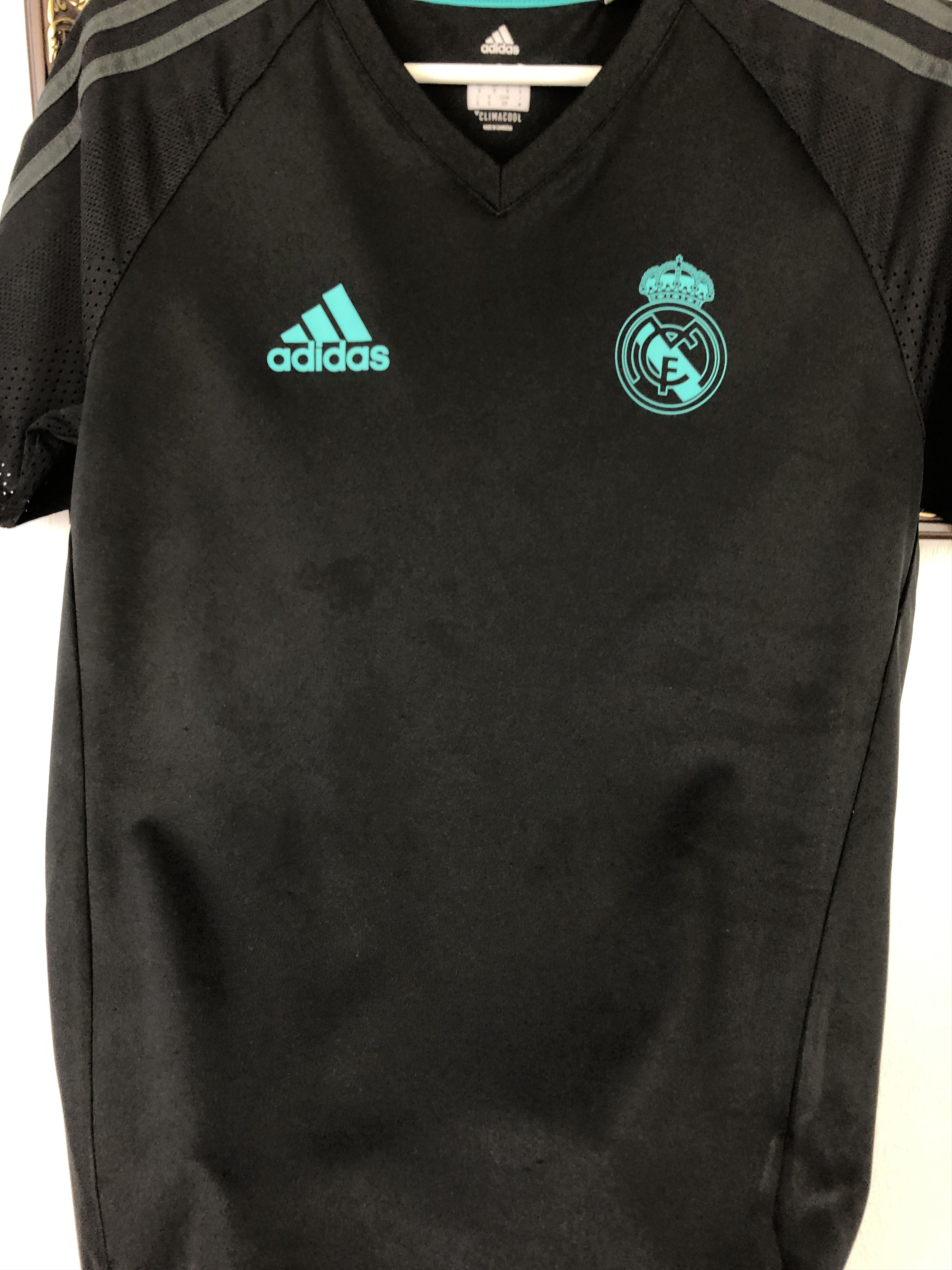 Adidas Real Madrid Football Shirt Soccer Black Jersey Adidas Size US XS / EU 42 / 0 - 4 Thumbnail