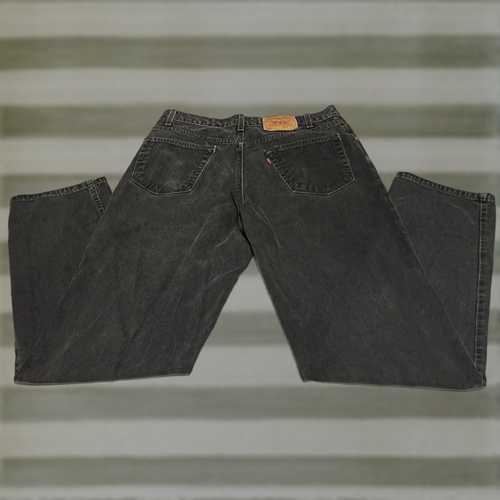 Levi's VTG Levi's 550 Jeans Mens 34x34 Regular Relaxed Denim Black 5-Pocket USA 90s Grunge Size US 34 / EU 50 - 1 Thumbnail