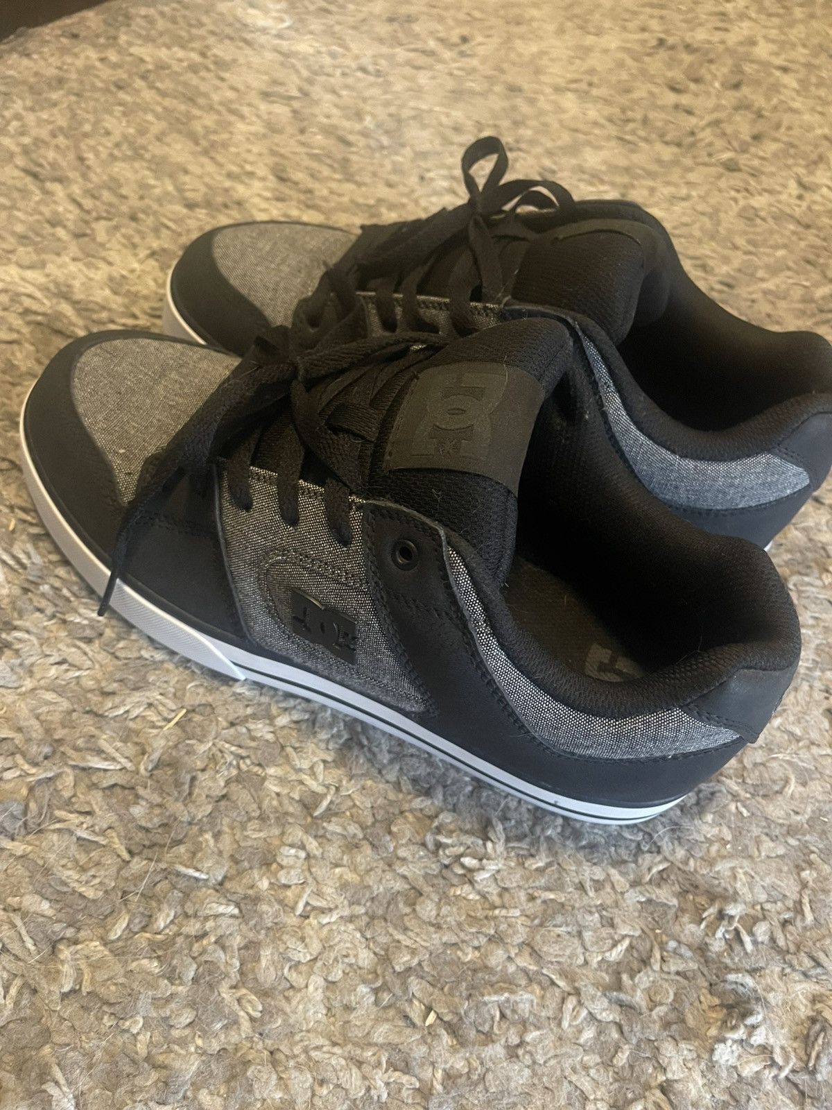 DC DC Skate Shoes Size US 11 / EU 44 - 3 Thumbnail
