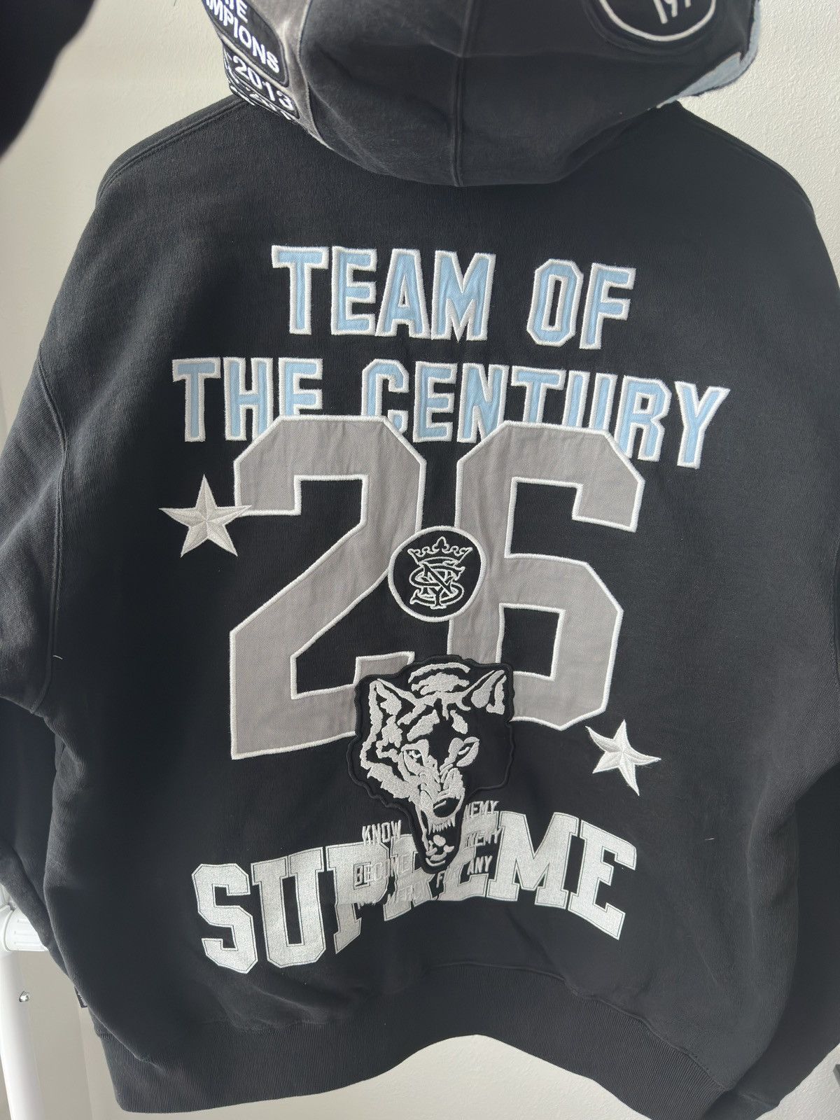 Supreme Supreme Warriors Applique Zip Up Hoodie Black Size US L / EU 52-54 / 3 - 7 Thumbnail