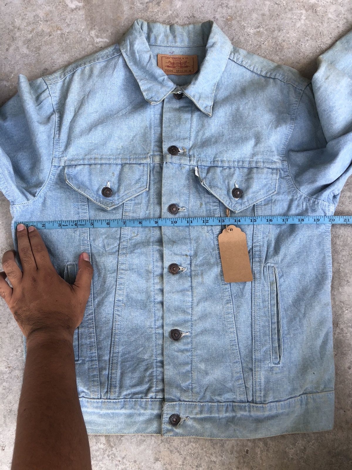 Levi's Vintage 80’s Levi’s Denim Jacket Distressed Size US M / EU 48-50 / 2 - 16 Thumbnail