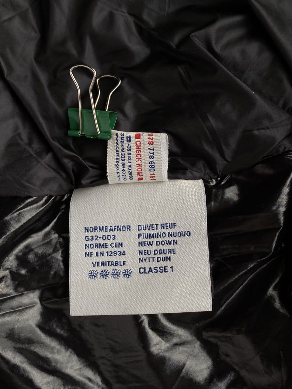 Moncler × Sacai Moncler x Sacai Saki Puffer Jacket Size S / US 4 / IT 40 - 9 Thumbnail