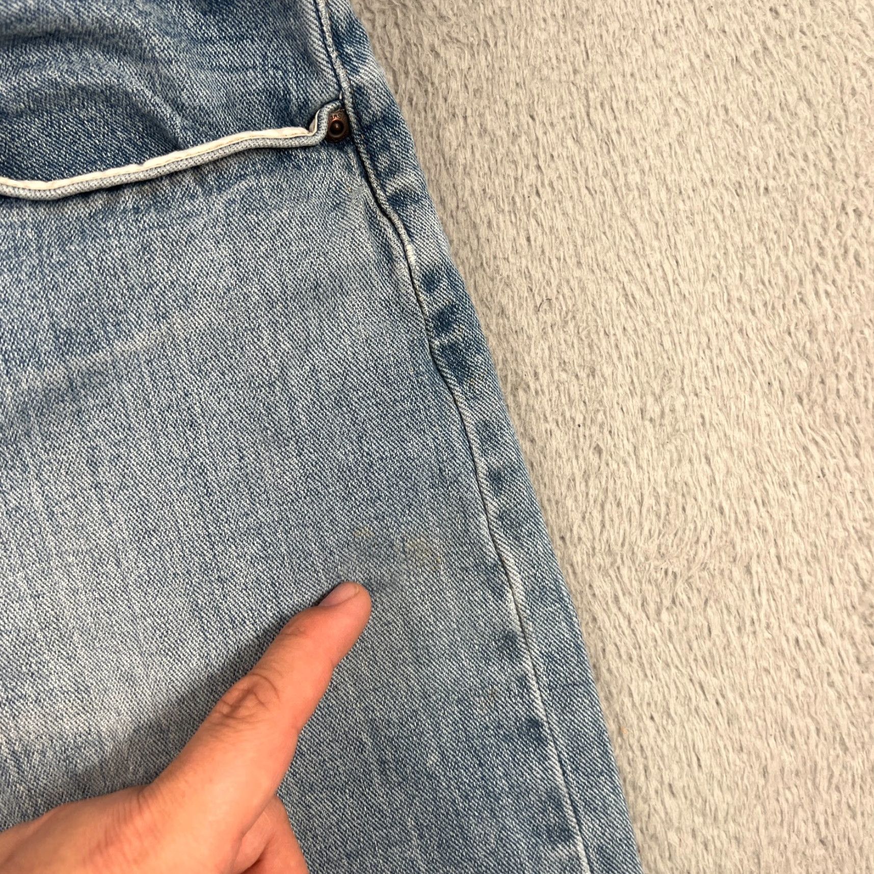 Wrangler VINTAGE Wrangler Men's Jean Shorts Size 37 Bermuda Relaxed Fit Mid Rise Blue Denim Summer Casual Size US 37 - 4 Thumbnail