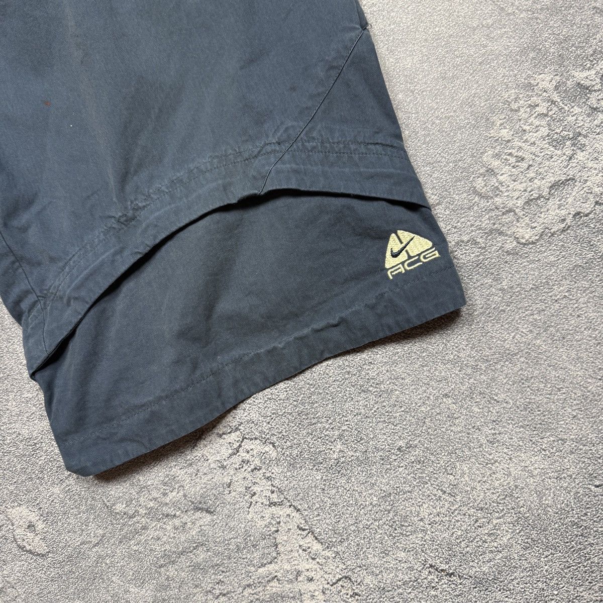 Nike ACG Vintage nike acg short rare Size US 32 / EU 48 - 3 Thumbnail
