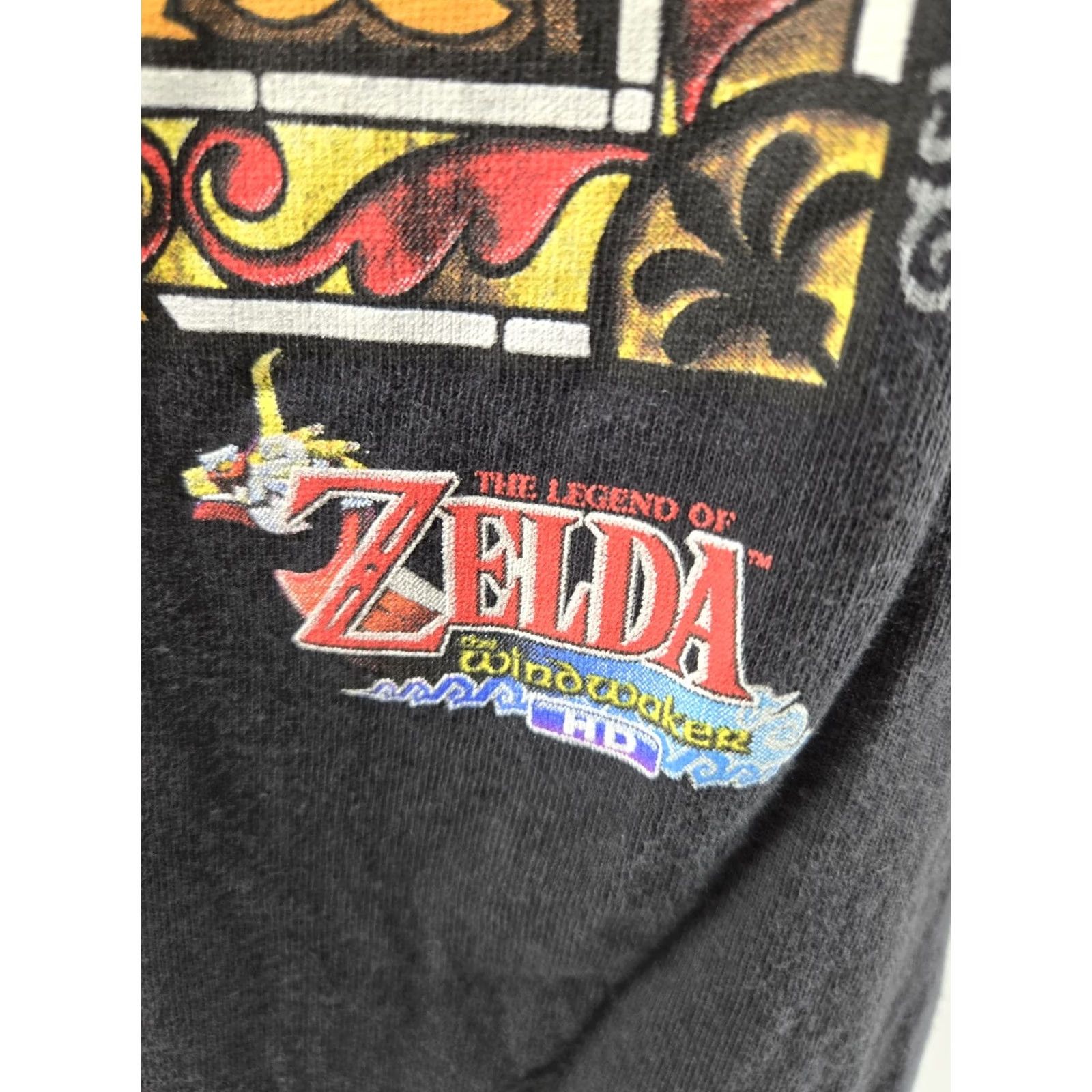 Nintendo VINTAGE The Legend of Zelda Windwaker T-Shirt Nintendo 2014 Black L Mens Shirt Graphic Print Crew Neck Short Sleeve Nintendo - Size US L / EU 52-54 / 3 - 4 Thumbnail