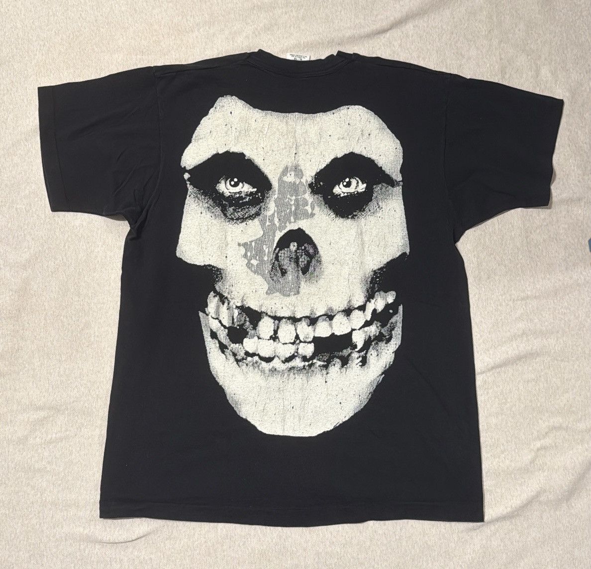 Misfits Vintage 1995 Misfits OG Glow in the Dark Skull T-shirt XL Size US XL / EU 56 / 4 - 5 Thumbnail