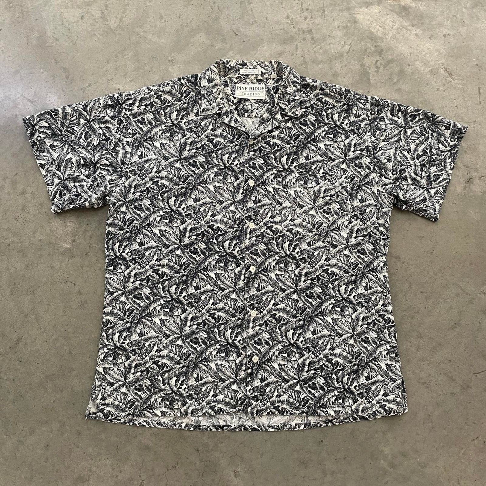 Vintage Vintage Pine Ridge Black and White Tropical Shirt Size US M / EU 48-50 / 2 - 1 Thumbnail