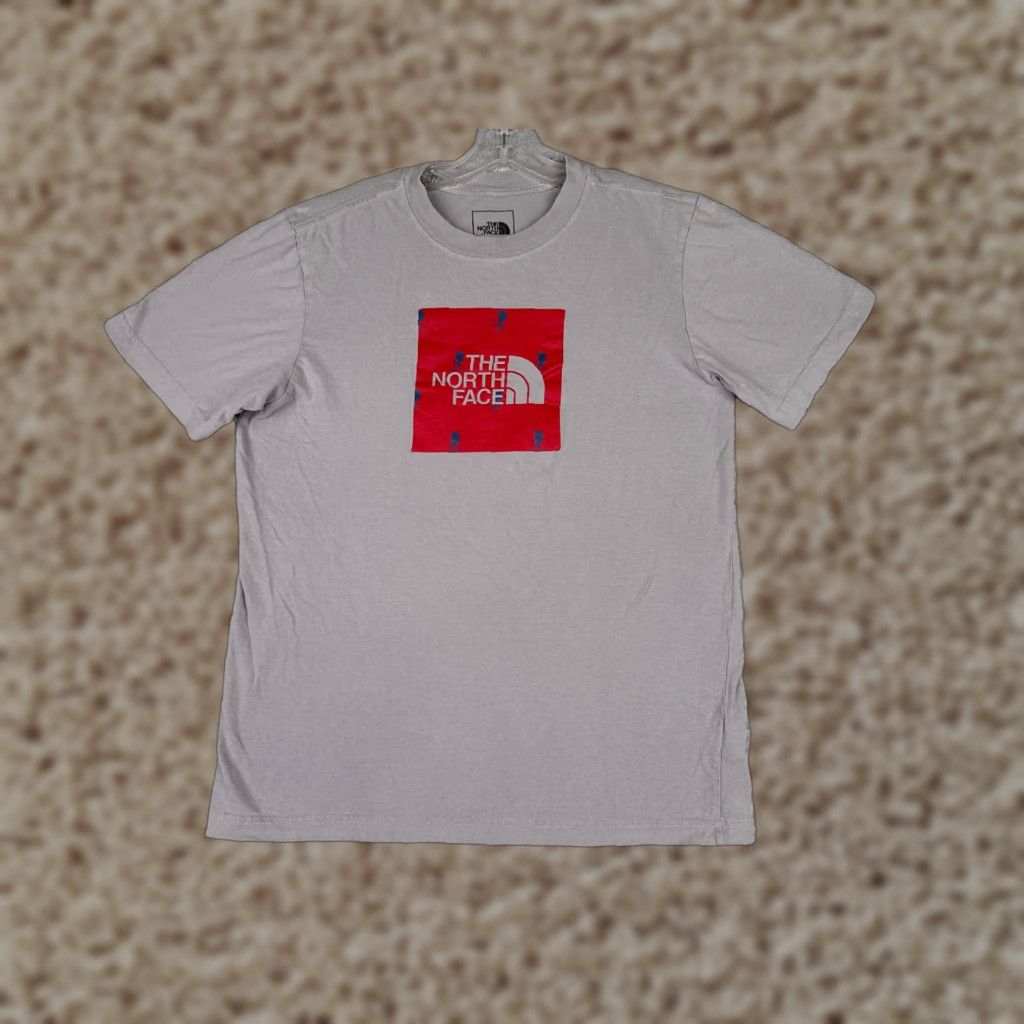 The North Face The North Face Outdoor Shirt Adult Medium Gray Cotton Short Sleeve Crew Neck Hiker Mens Size US M / EU 48-50 / 2 - 1 Thumbnail