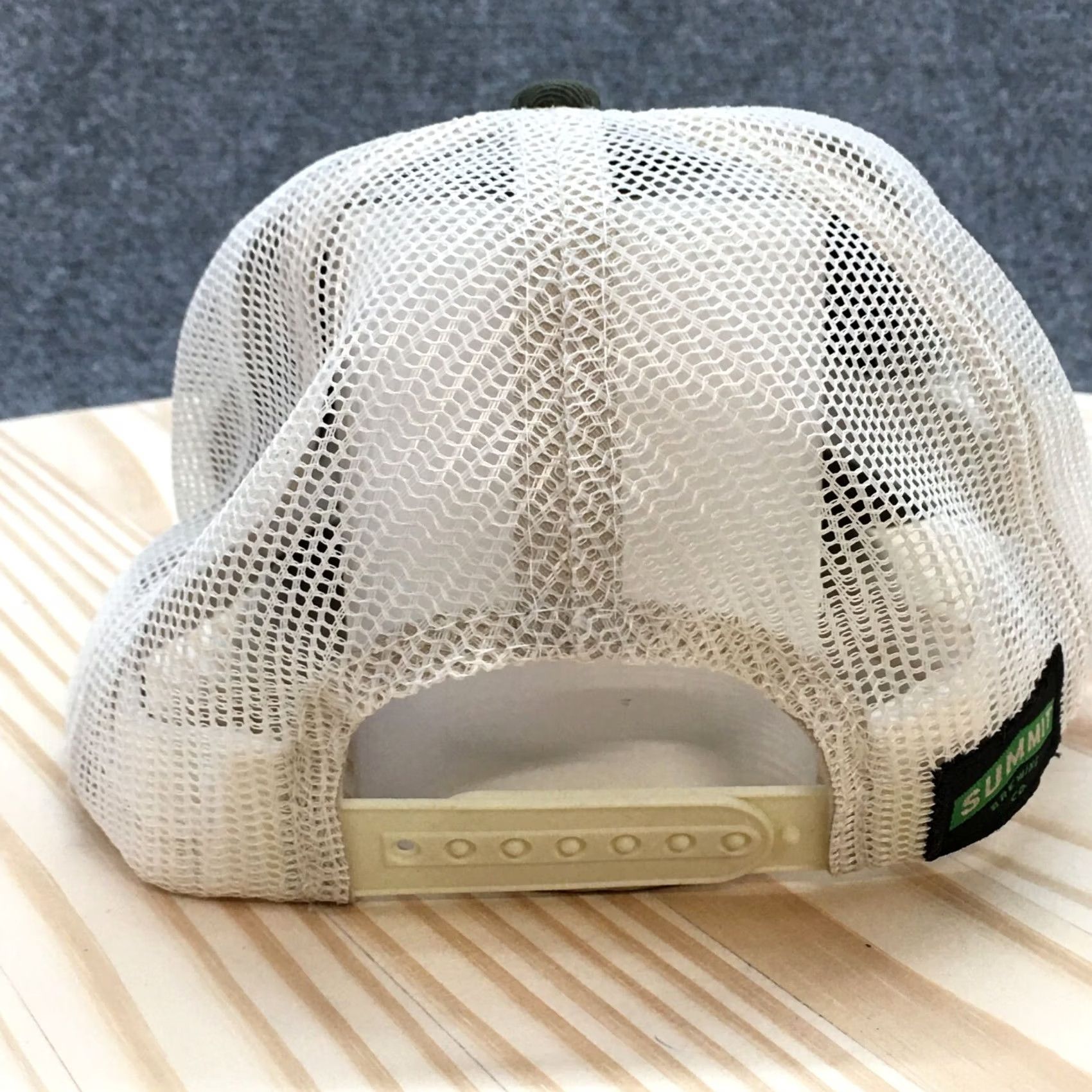 Vintage Summit Brewing Co. Trucker Hat Green One Size Adjustable Embroidered Logo Mens Size ONE SIZE - 7 Thumbnail