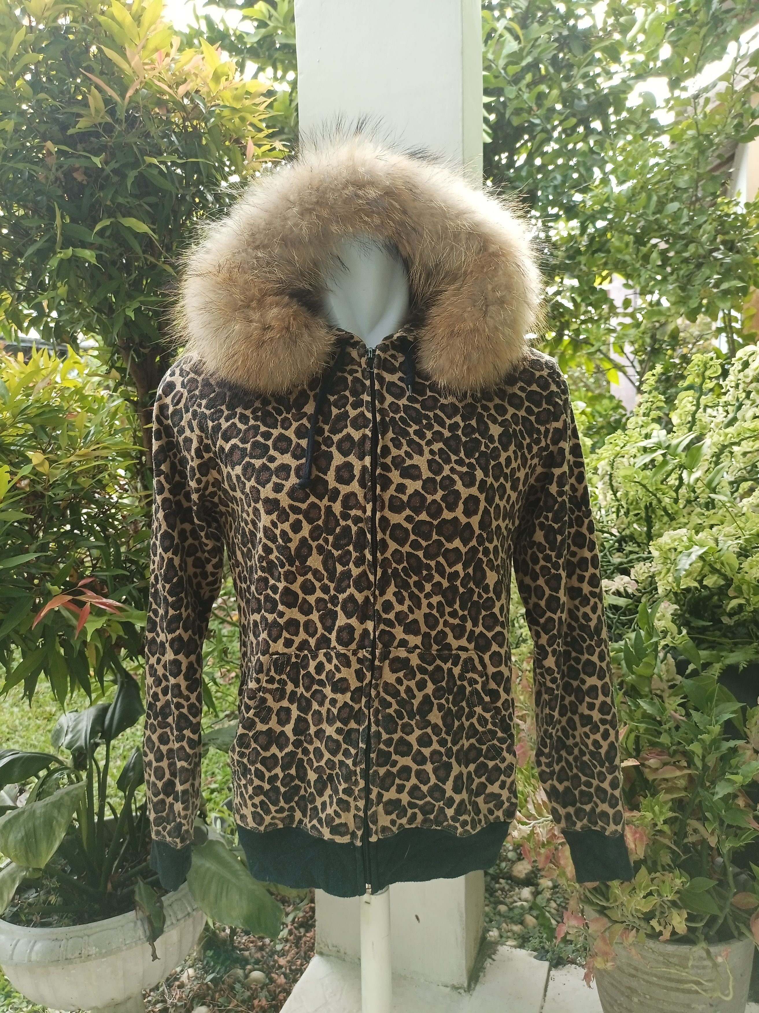 If Six Was Nine × Japanese Brand × Le Grande Bleu (L.G.B.) Y2K SHOCK NINE Leopard Ear Fur Zipper Hoodie Size US M / EU 48-50 / 2 - 1 Thumbnail