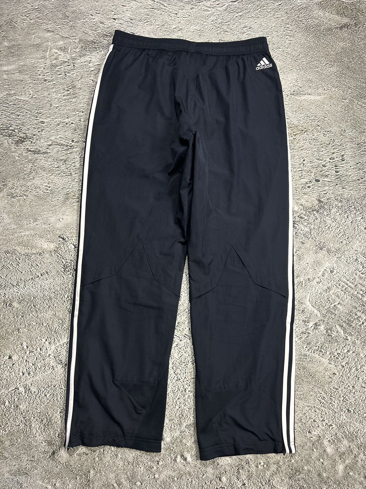 Adidas Real Madrid Adidas track suit white pants jacket Champions Size US L / EU 52-54 / 3 - 16 Thumbnail