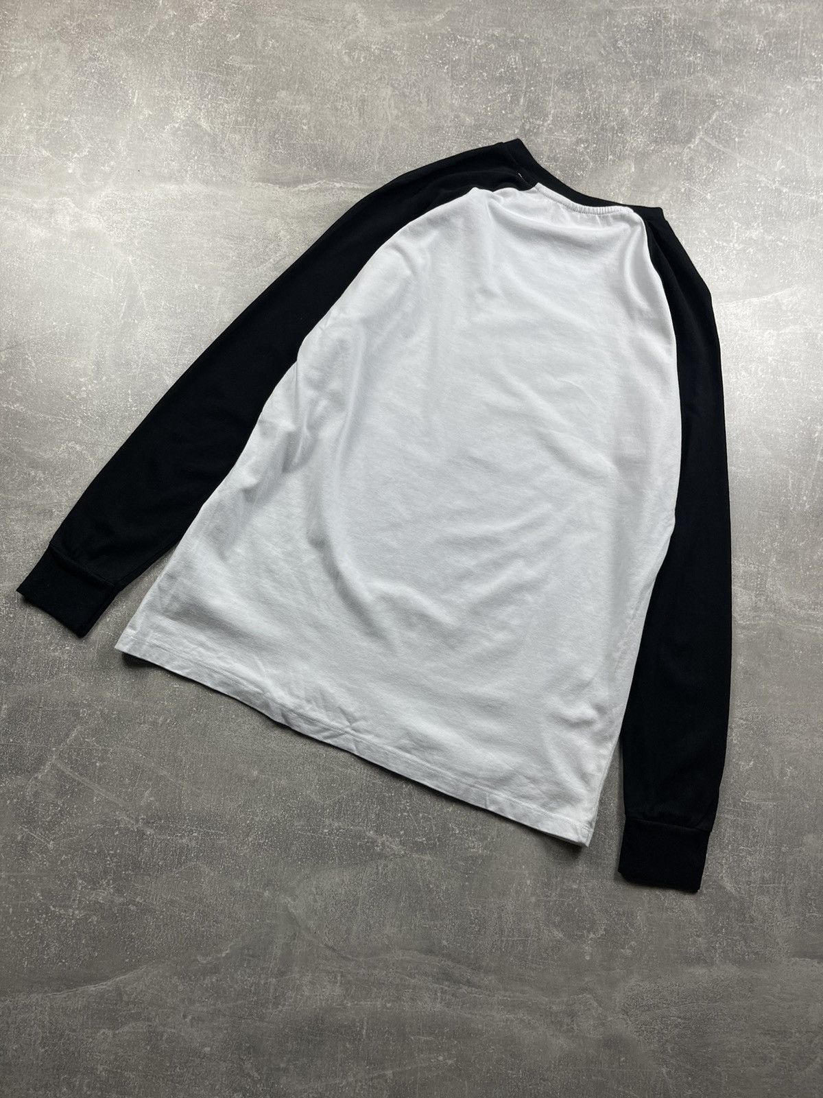 Other Stranger Things Hellfire Club Raglan Long Sleeve Graphic Tee Size US M / EU 48-50 / 2 - 5 Thumbnail