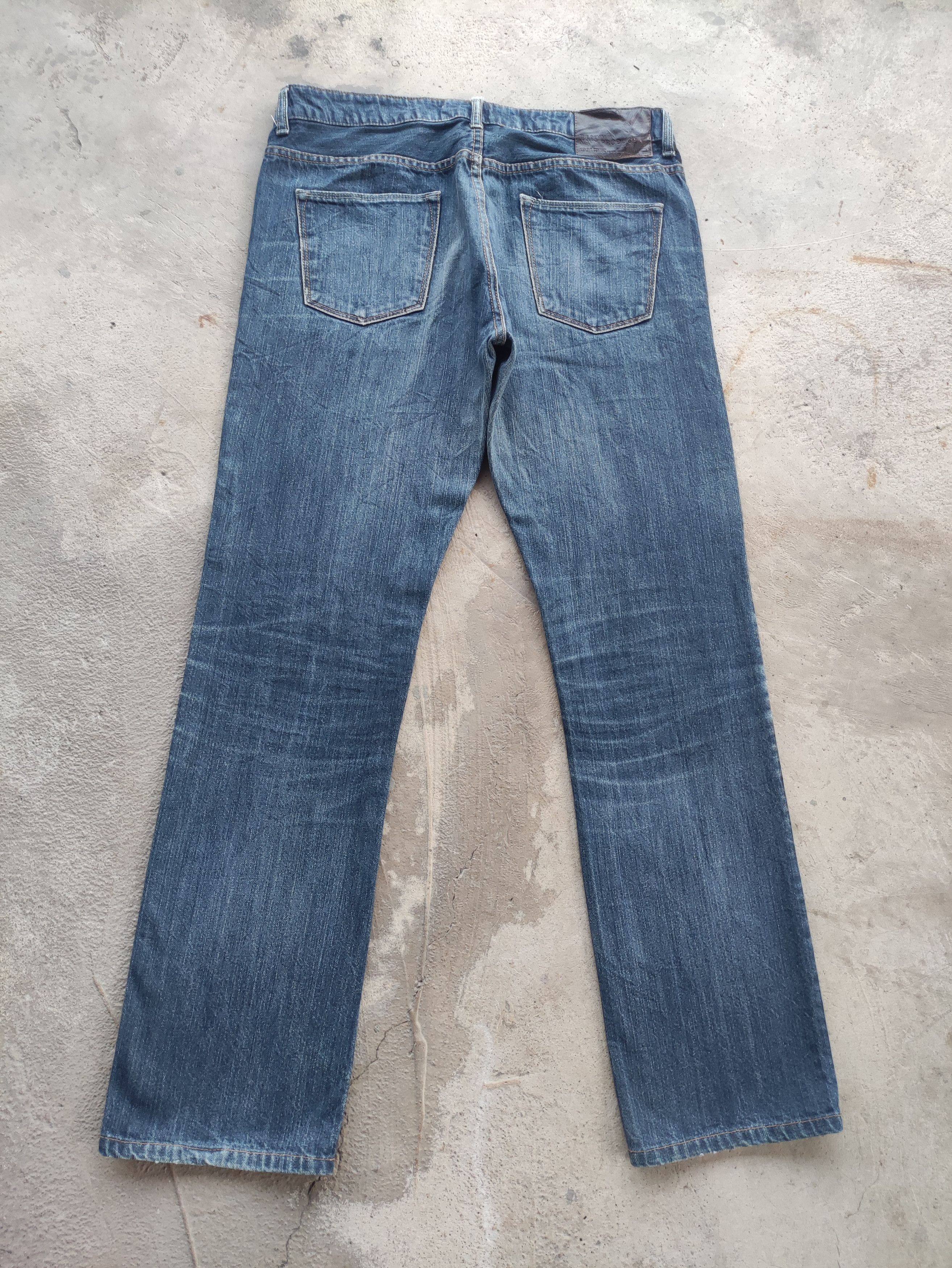 Old Navy Vintage Navy Jean Distressed Faded Denim Size US 34 / EU 50 - 8 Thumbnail