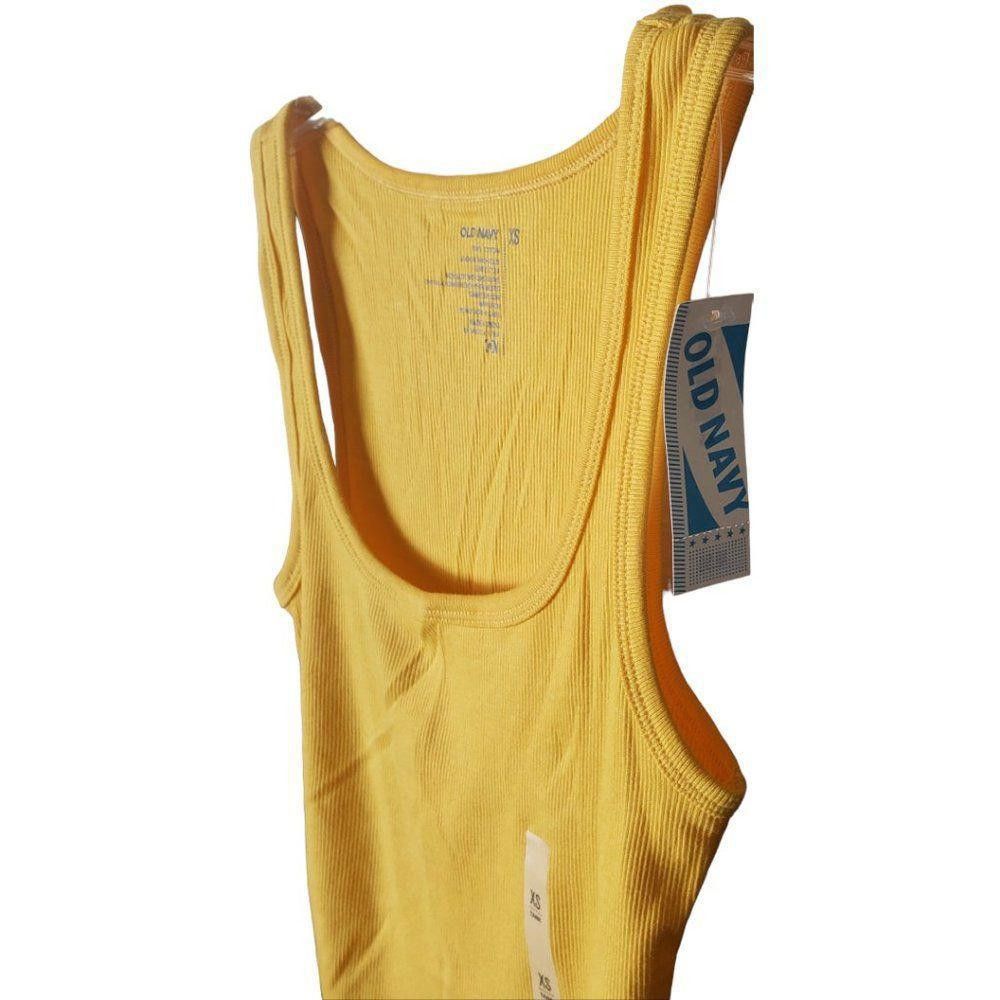 Old Navy Ct1410 Old Navy Nwt Ladies Banana Yellow Tank Top Xs Size XS / US 0-2 / IT 36-38 - 3 Thumbnail