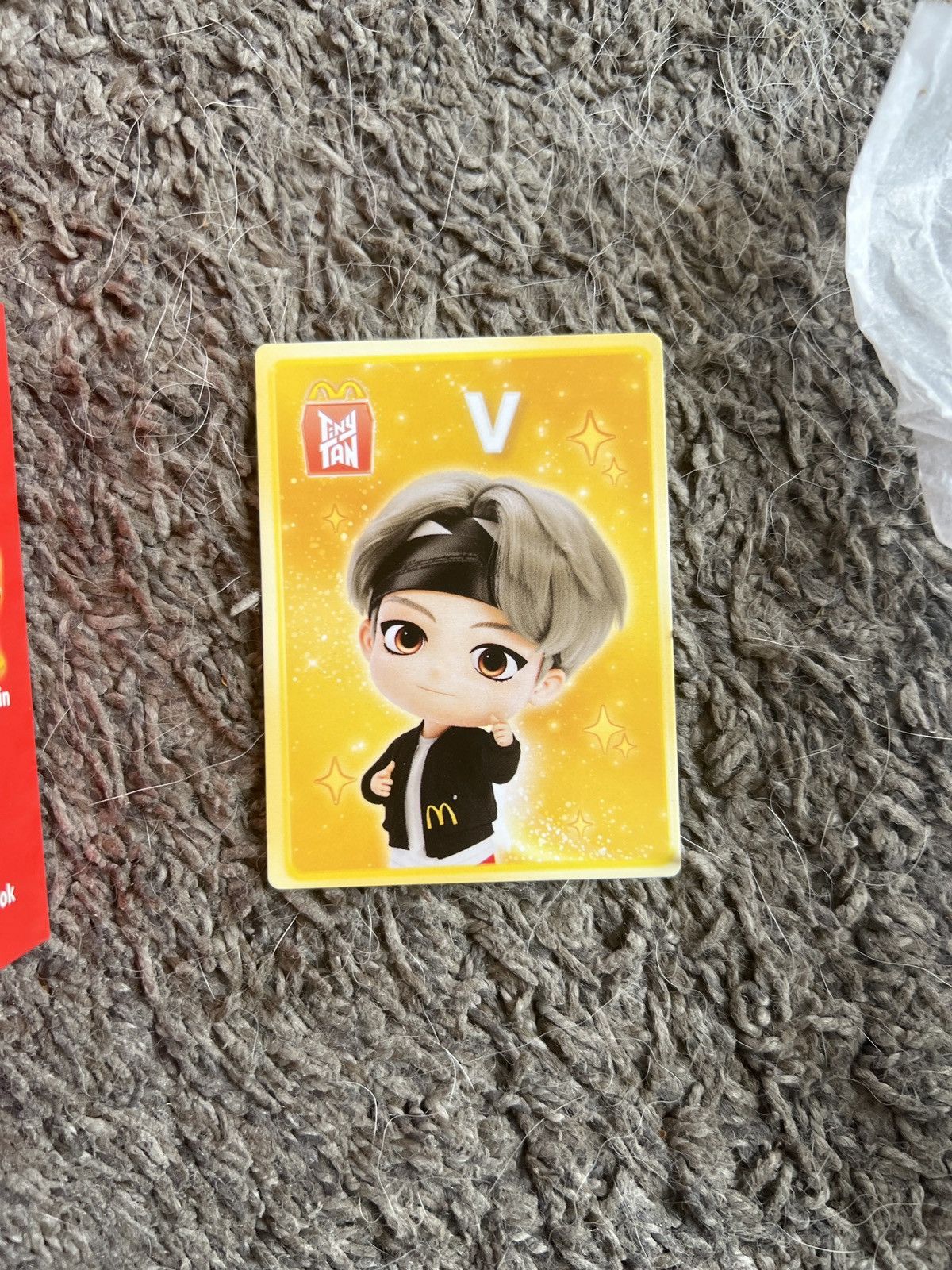Hypebeast 2025 McDonald’s TinyTAN V Figure Size ONE SIZE - 5 Thumbnail