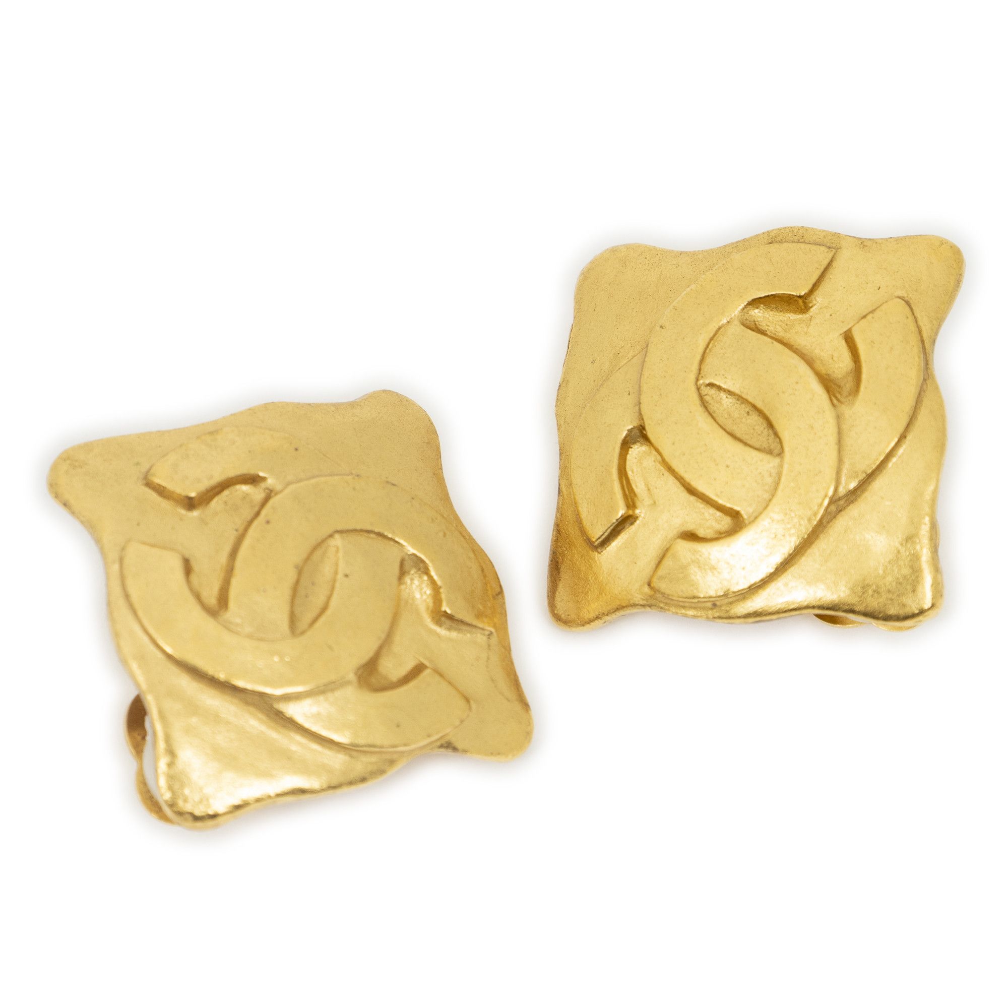 Chanel CC Diamond Clip On Earrings Size ONE SIZE - 1 Thumbnail