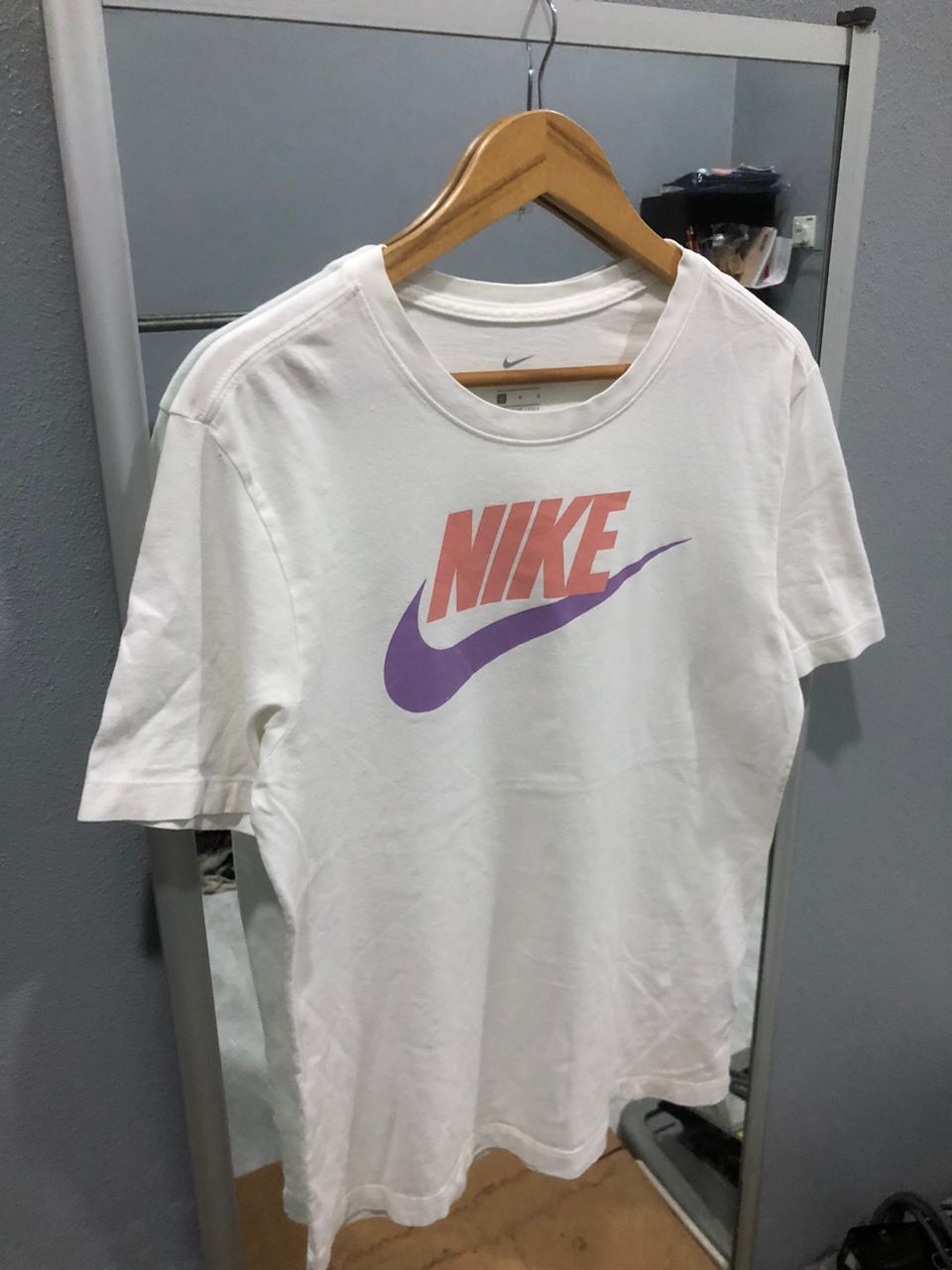 Nike Nike Swoosh logo white shirt Size US M / EU 48-50 / 2 - 2 Thumbnail