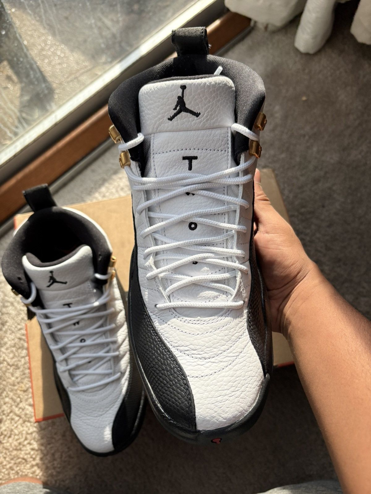 Jordan Brand Jordan 12 taxis Size US 8.5 / EU 41-42 - 9 Thumbnail