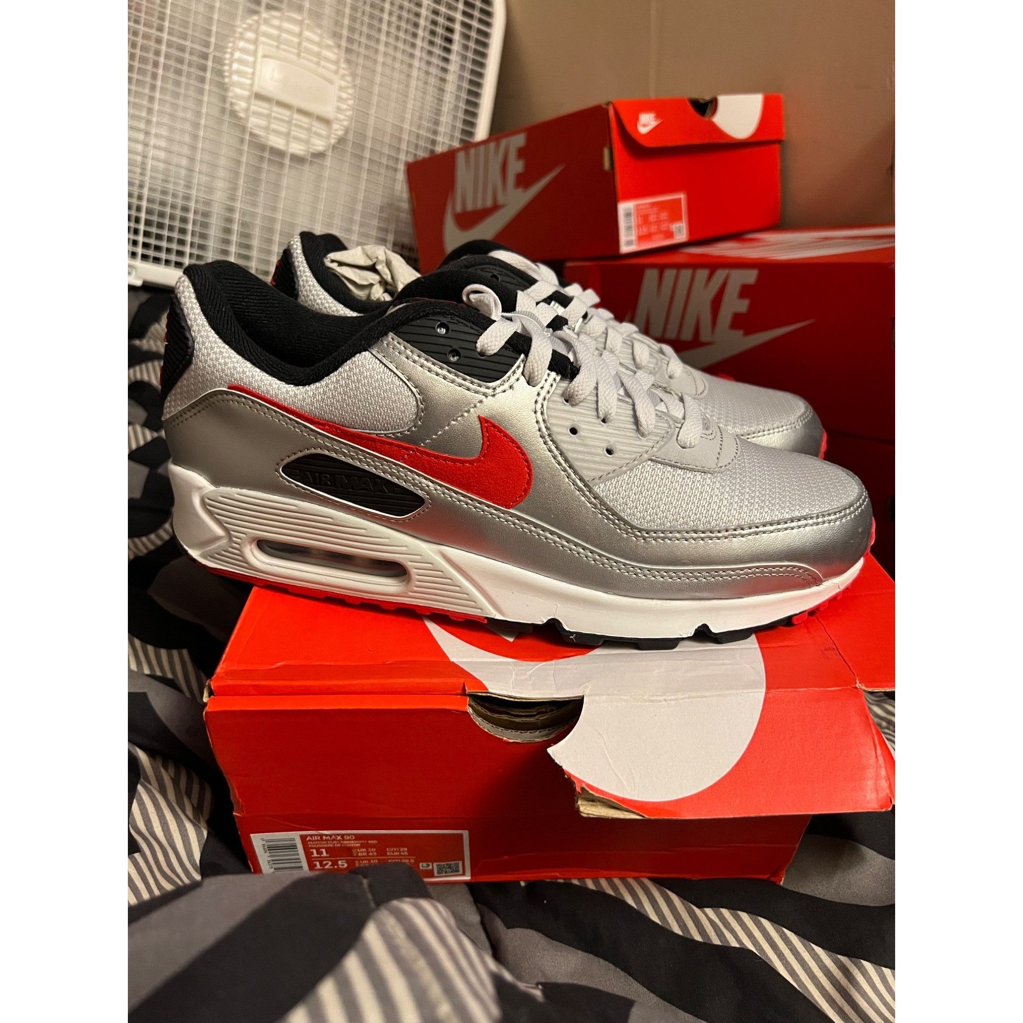 Nike Nike Air Max 90 Silver Bullet Icons University Red DX4233-00 Size US 11 / EU 44 - 2 Thumbnail
