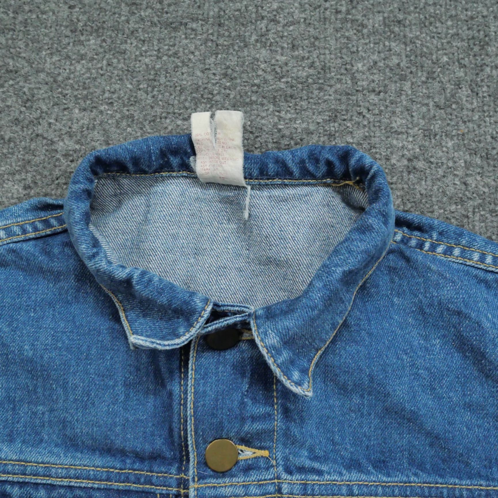 Jordache VINTAGE Jeans Jacket Womens M Blue Denim Trucker 80s 90s Jordache Jacket Mens? Size 32" / US 10 / IT 46 - 4 Thumbnail