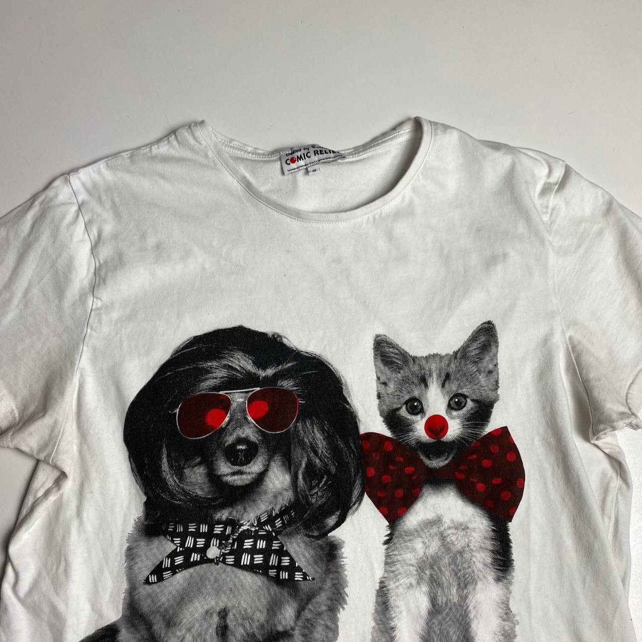 Other Comic Relief T-shirt Size:M Size US M / EU 48-50 / 2 - 3 Thumbnail