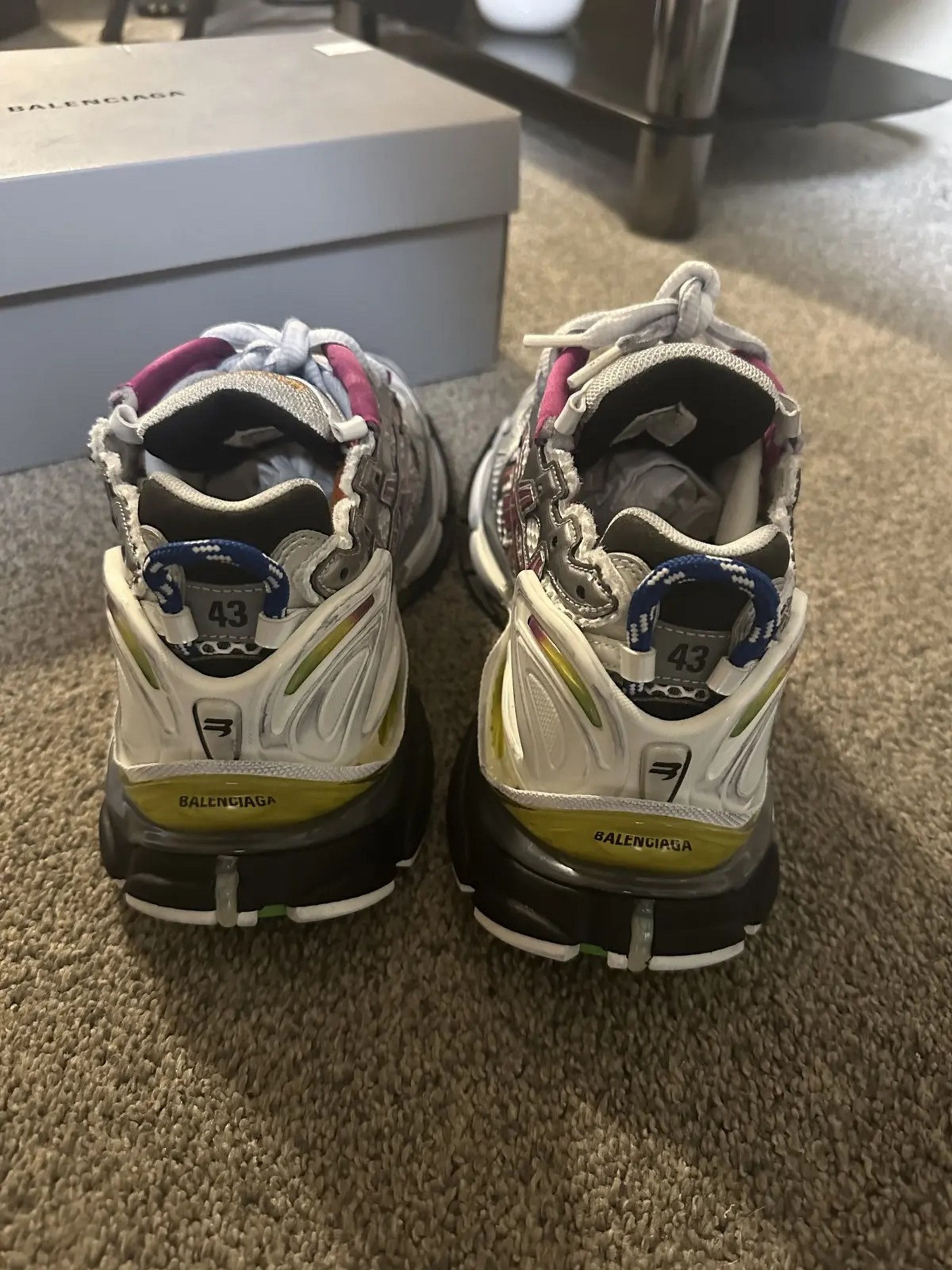 Balenciaga Balenciaga Runner Multicolor Sneakers Size US 10 / EU 43 - 5 Thumbnail