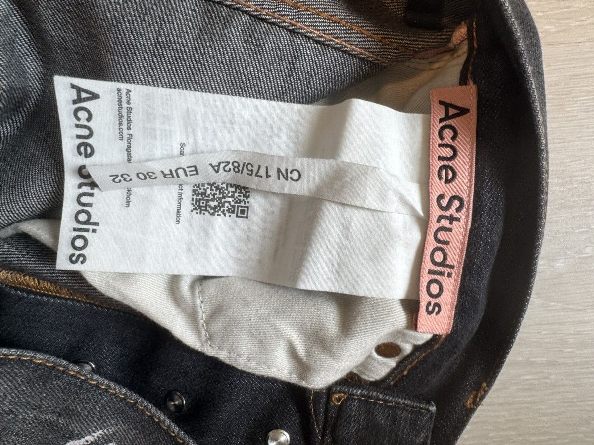 Acne Studios Acne studios 2021M jeans black paint splatter w30L32 Size US 30 / EU 46 - 11 Thumbnail