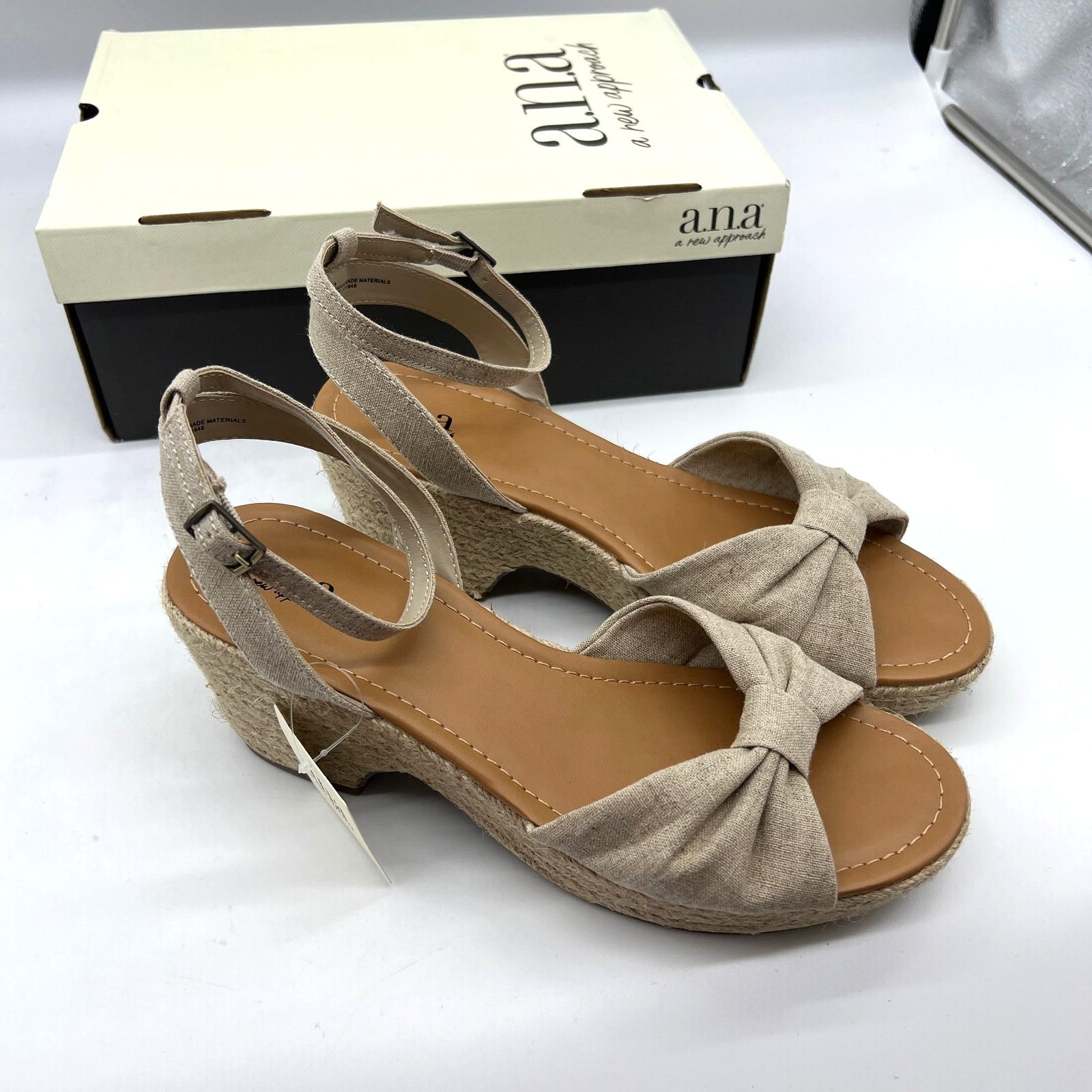 Other a.n.a Womens Dukes Heeled Sandals Brown Natural Size 10M Size US 10 / IT 40 - 1 Thumbnail
